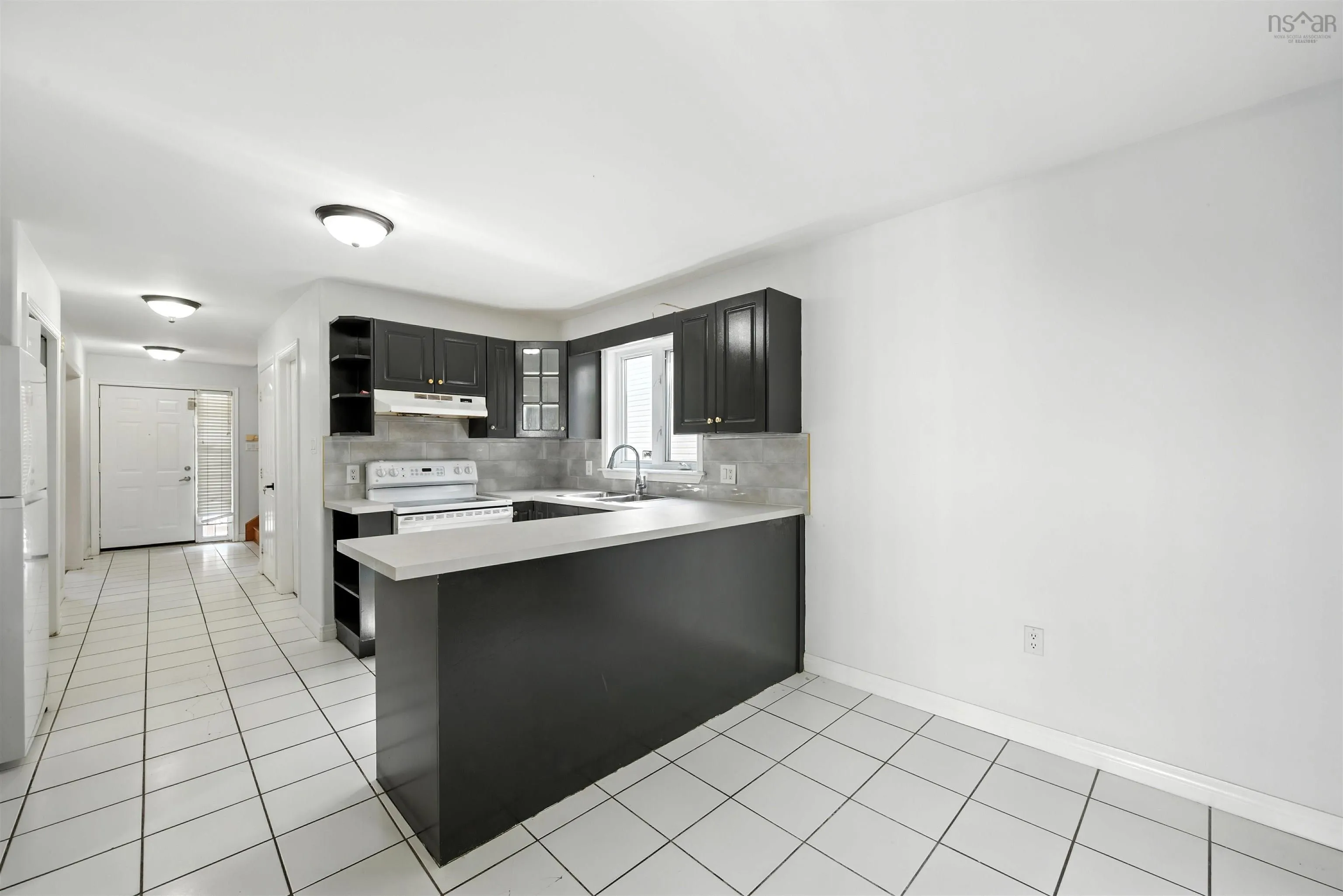 91 Oceanview Drive, Bedford, NS B4A 4H5, 5 Bedrooms Bedrooms, ,4 BathroomsBathrooms,Residential,For Sale,Oceanview,202522689