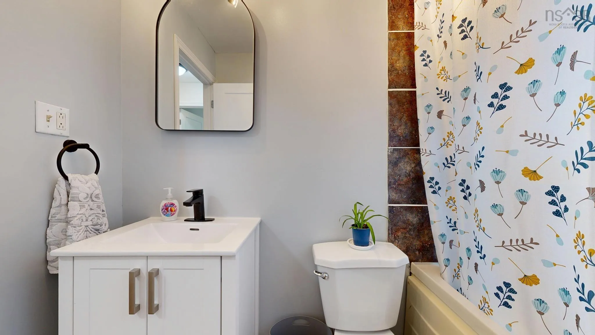 14 Oldham Road, Enfield, NS B2T 1E2, 3 Bedrooms Bedrooms, ,2 BathroomsBathrooms,Residential,For Sale,Oldham,202520122