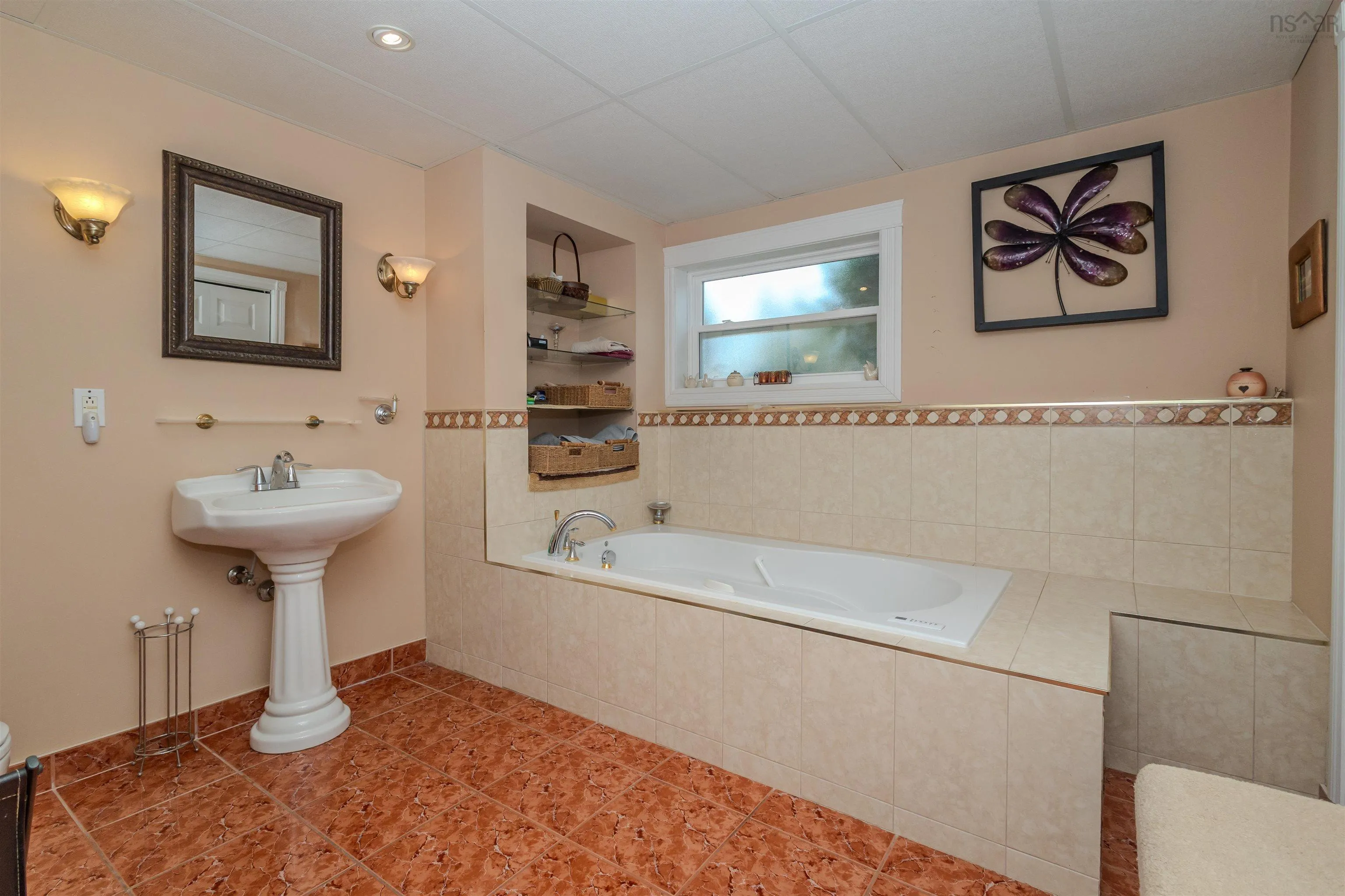 742 Cottage Road, Sydney, NS B1P 6S6, 4 Bedrooms Bedrooms, ,2 BathroomsBathrooms,Residential,For Sale,Cottage,202518873