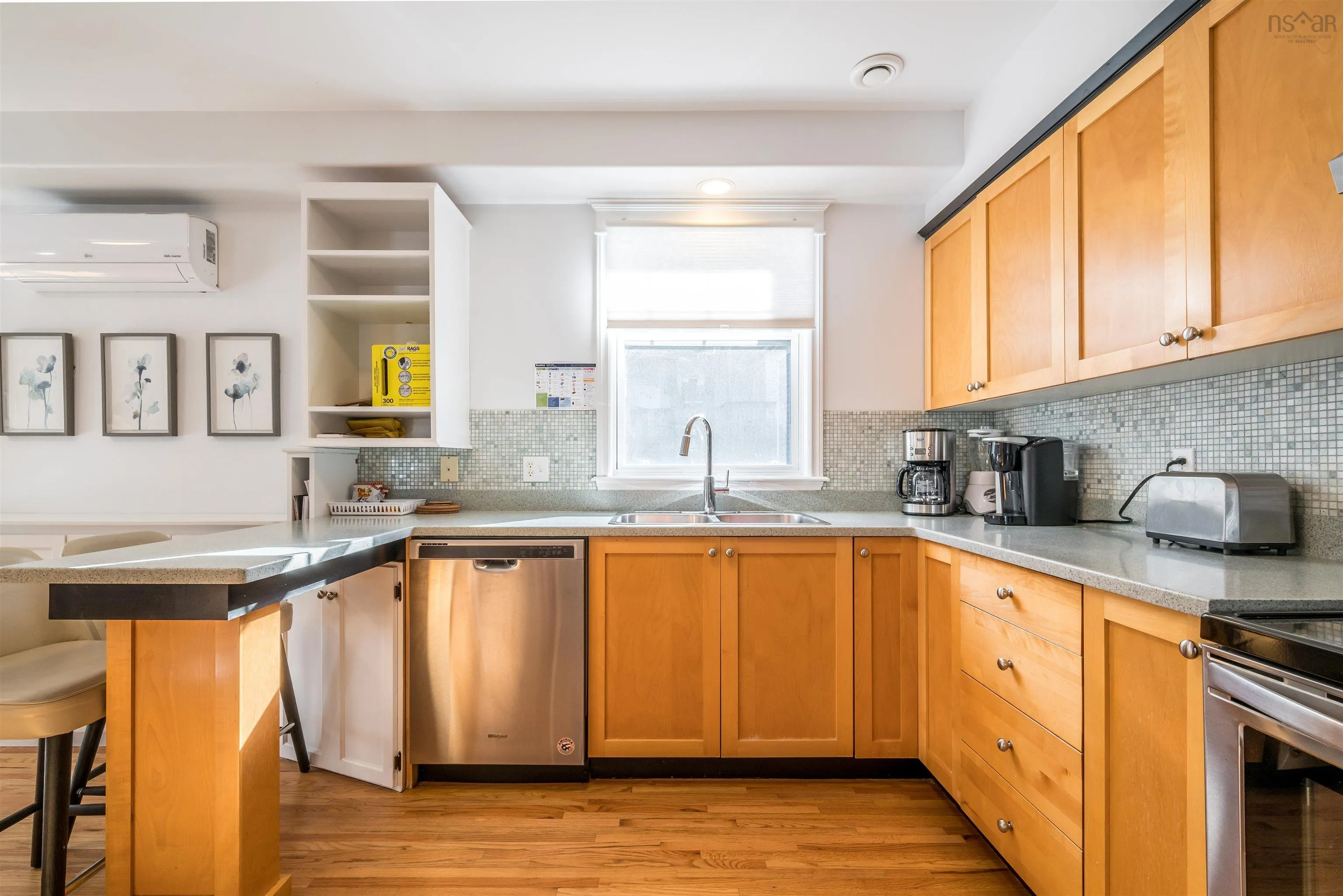 102-5800 Tower Terrace, Halifax, NS B3H 1R5, 3 Bedrooms Bedrooms, ,3 BathroomsBathrooms,Residential,For Sale,Tower,202523949