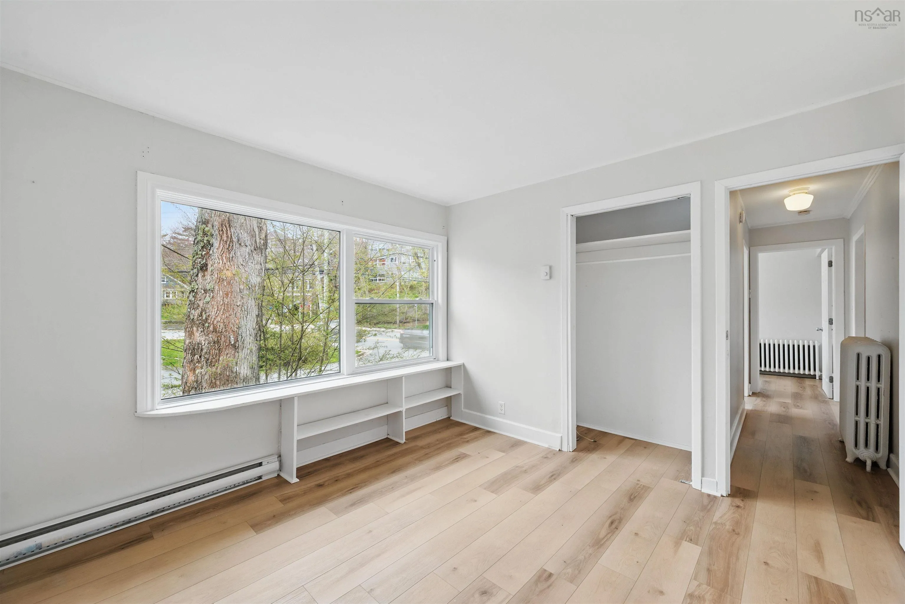 410 St Margarets Bay Road, Halifax Ns B3n 1k1, 5 Bedrooms Bedrooms, ,Residential Income,For Sale,St Margarets Bay,202508738