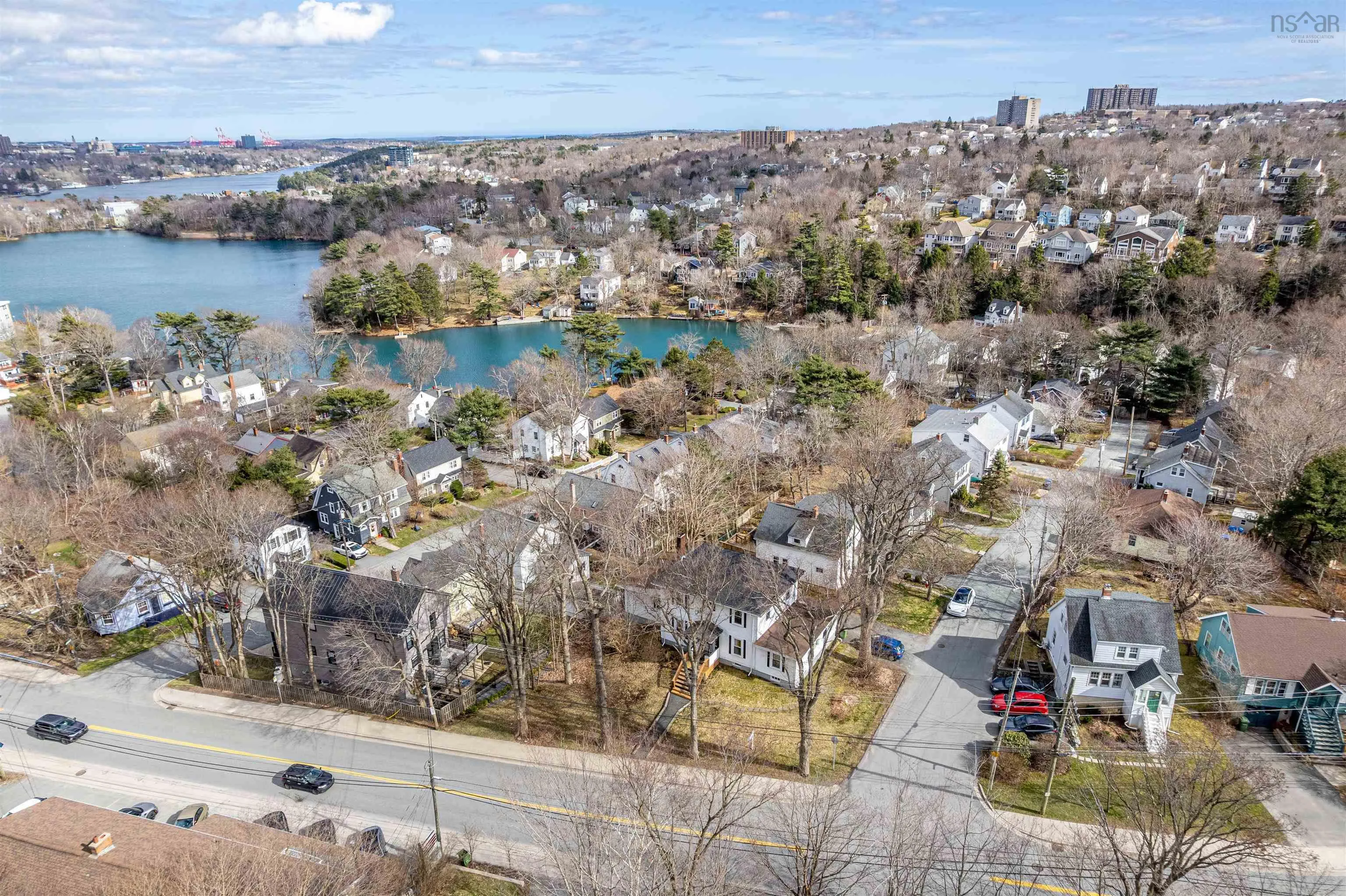 410 St Margarets Bay Road, Halifax Ns B3n 1k1, 5 Bedrooms Bedrooms, ,Residential Income,For Sale,St Margarets Bay,202508738