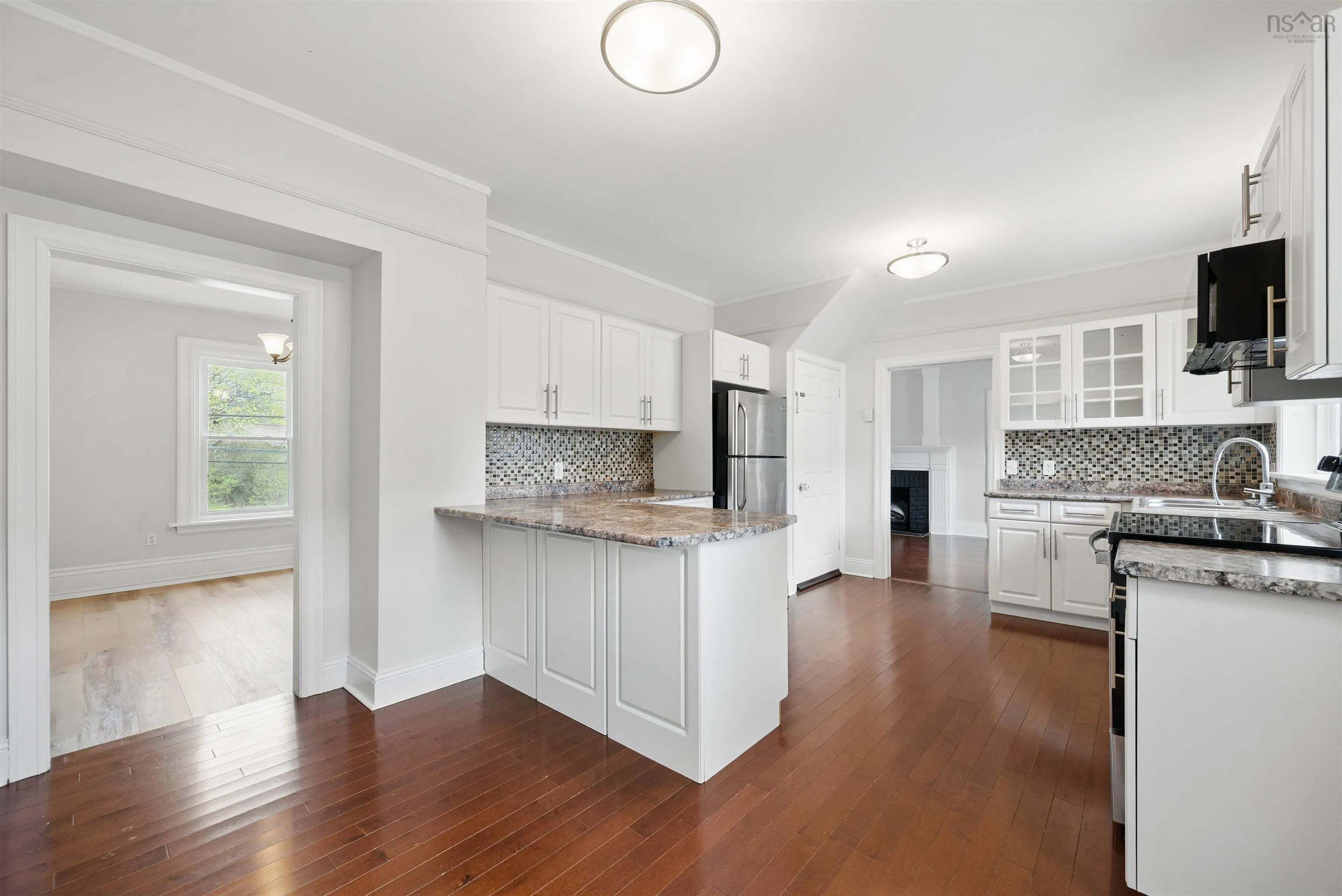 410 St Margarets Bay Road, Halifax Ns B3n 1k1, 5 Bedrooms Bedrooms, ,Residential Income,For Sale,St Margarets Bay,202508738