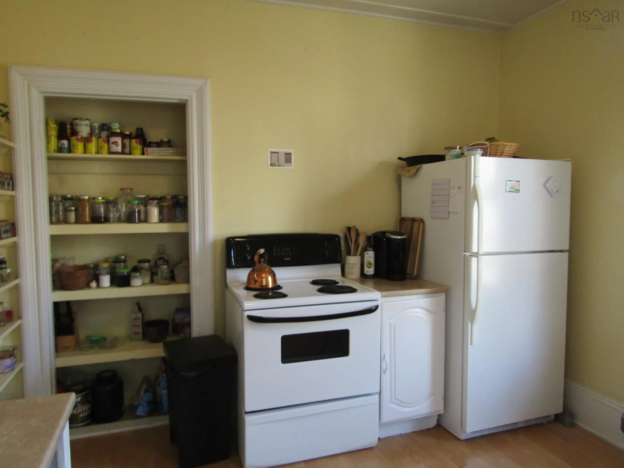 410 St Margarets Bay Road, Halifax Ns B3n 1k1, 5 Bedrooms Bedrooms, ,Residential Income,For Sale,St Margarets Bay,202508738