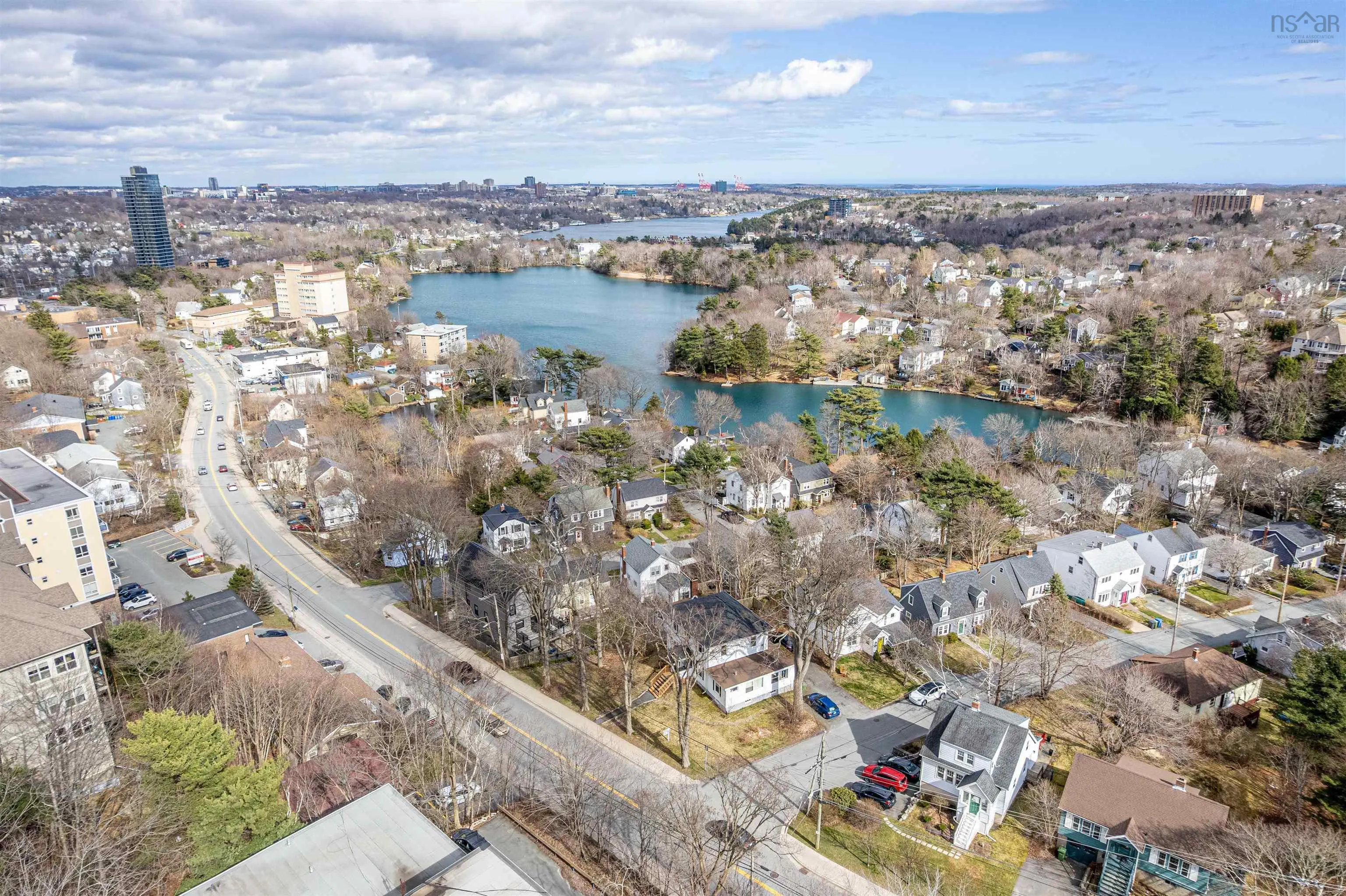 410 St Margarets Bay Road, Halifax Ns B3n 1k1, 5 Bedrooms Bedrooms, ,Residential Income,For Sale,St Margarets Bay,202508738