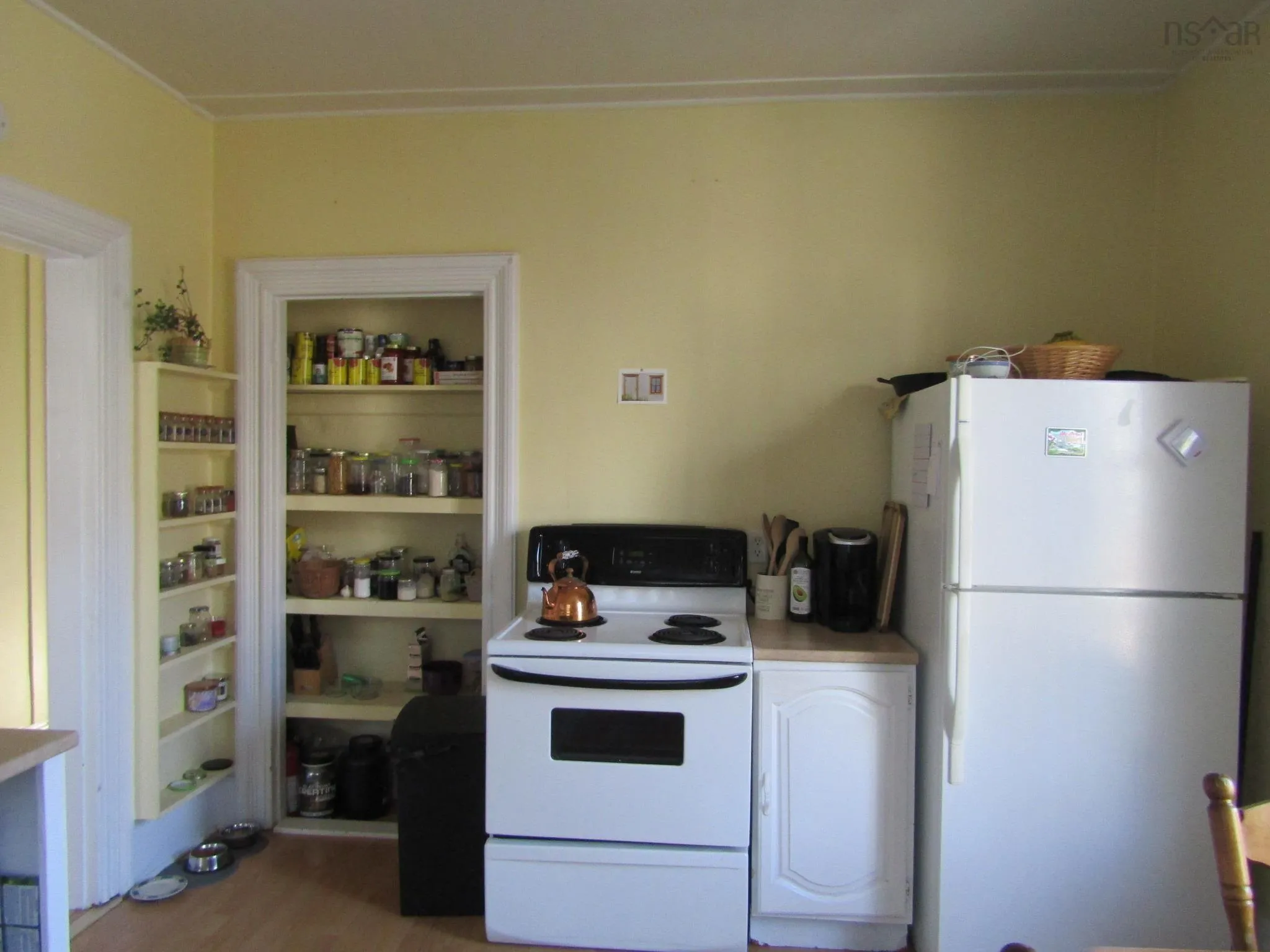 410 St Margarets Bay Road, Halifax Ns B3n 1k1, 5 Bedrooms Bedrooms, ,Residential Income,For Sale,St Margarets Bay,202508738
