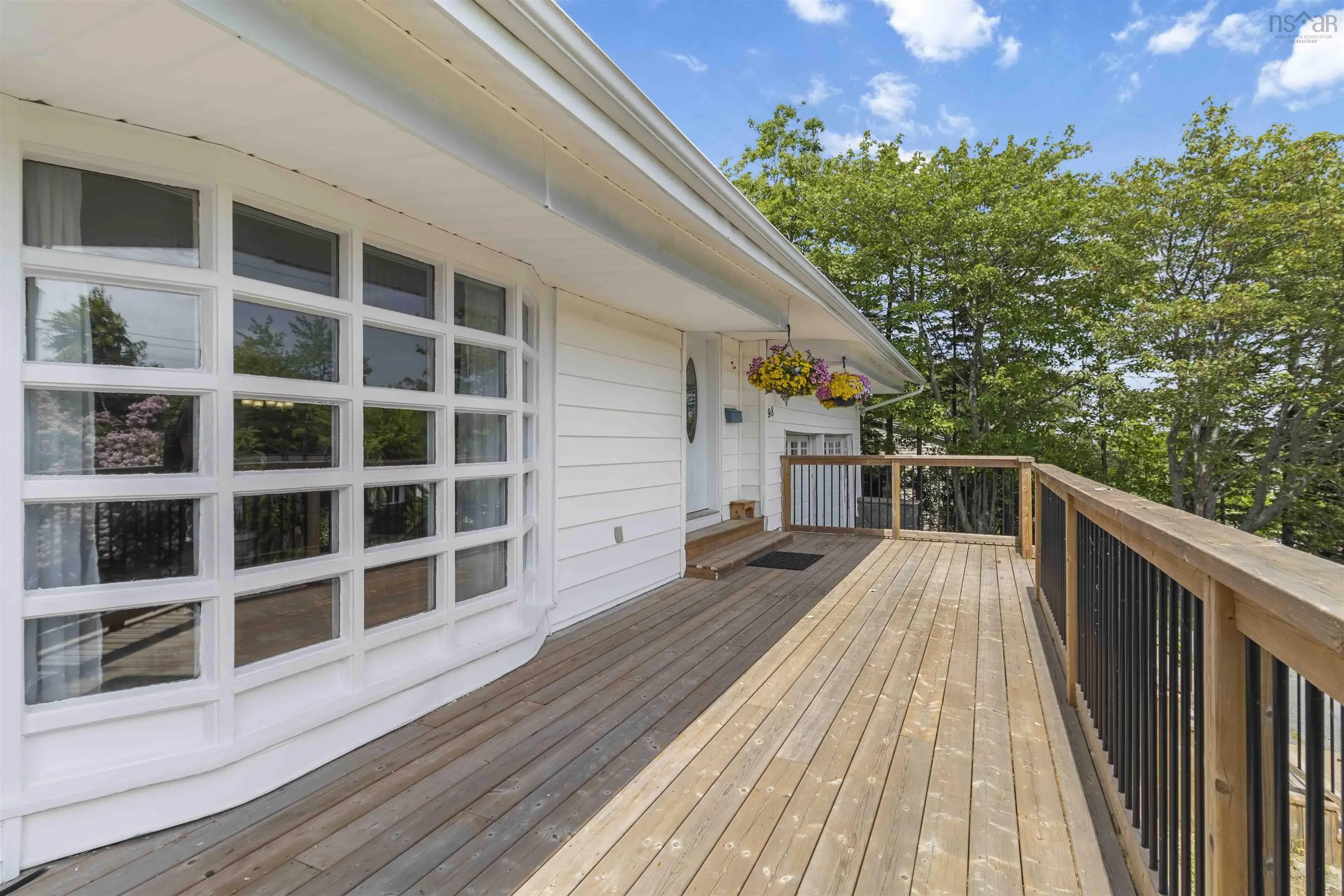 98 Wildwood Boulevard, Dartmouth, NS B2W 2M1, 4 Bedrooms Bedrooms, ,2 BathroomsBathrooms,Residential,For Sale,Wildwood,202515949