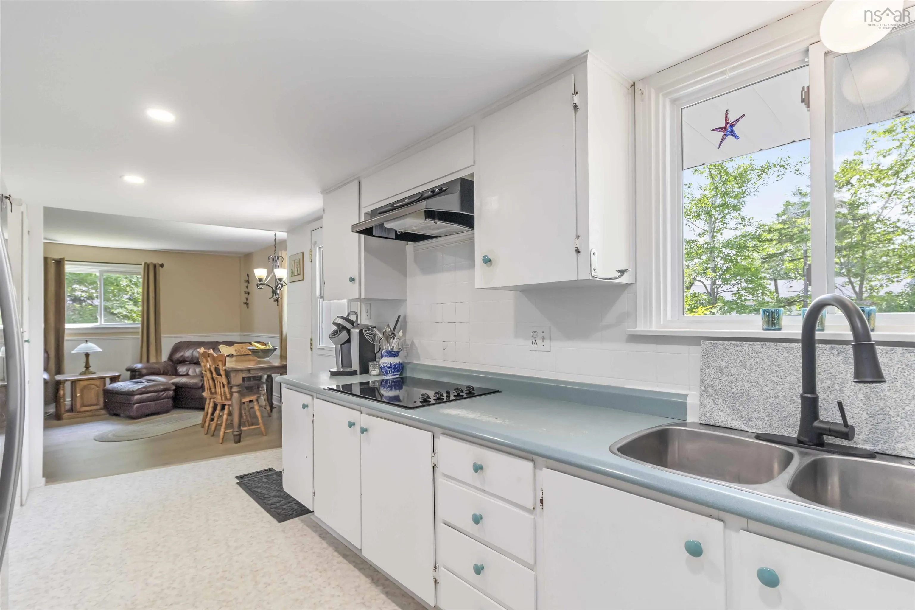 98 Wildwood Boulevard, Dartmouth, NS B2W 2M1, 4 Bedrooms Bedrooms, ,2 BathroomsBathrooms,Residential,For Sale,Wildwood,202515949