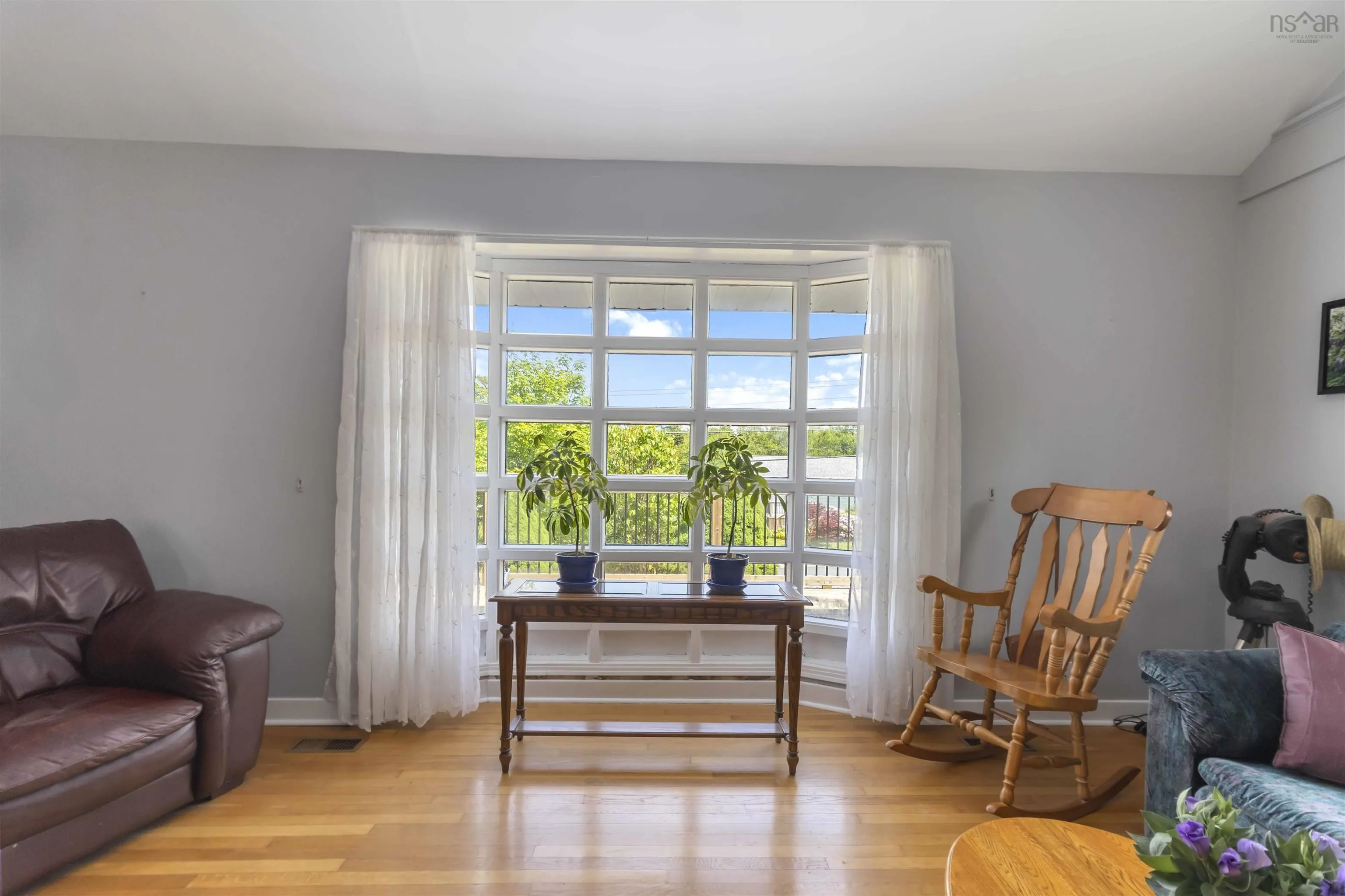 98 Wildwood Boulevard, Dartmouth, NS B2W 2M1, 4 Bedrooms Bedrooms, ,2 BathroomsBathrooms,Residential,For Sale,Wildwood,202515949