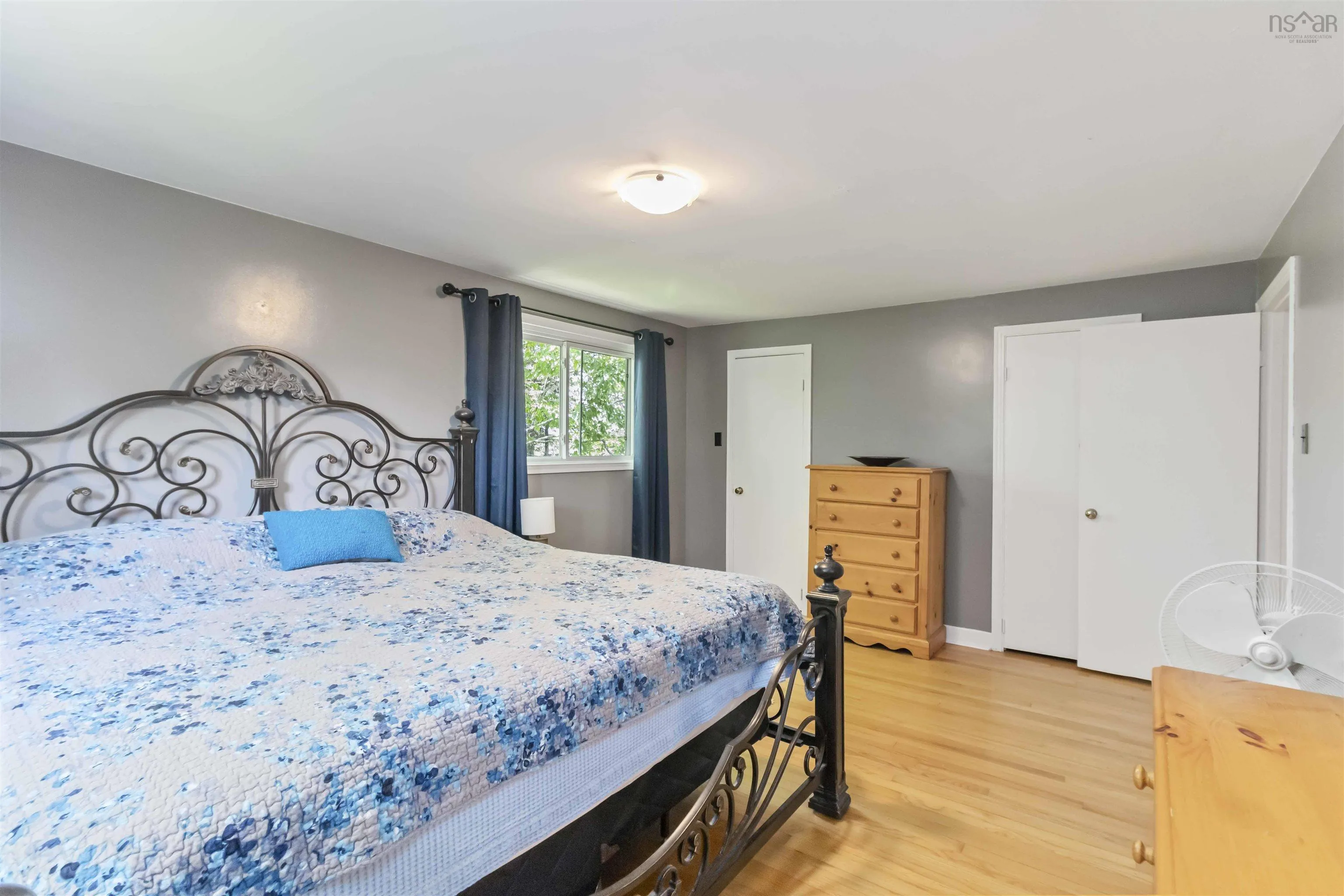 98 Wildwood Boulevard, Dartmouth, NS B2W 2M1, 4 Bedrooms Bedrooms, ,2 BathroomsBathrooms,Residential,For Sale,Wildwood,202515949