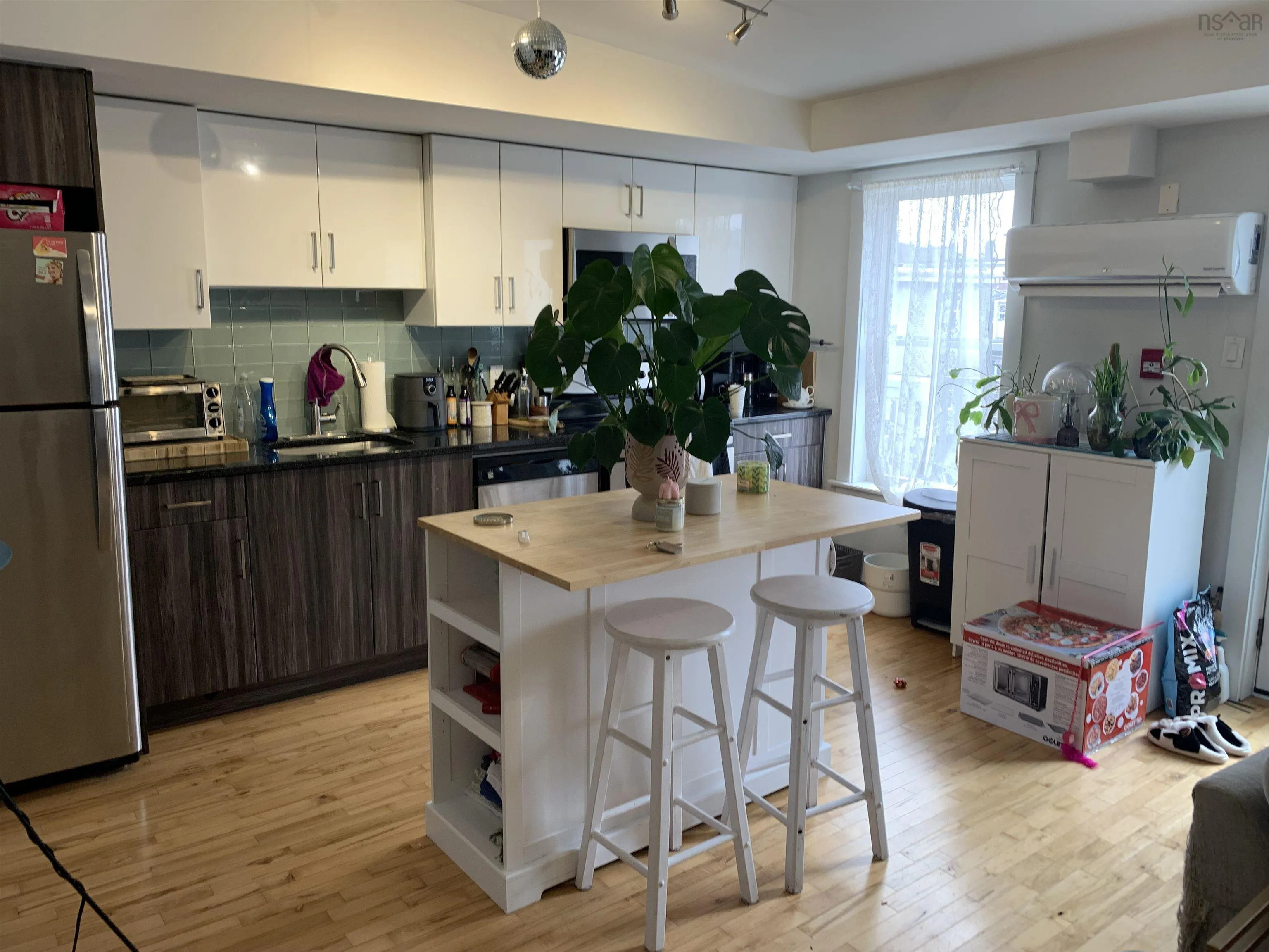 5484-86 Clyde Street, Halifax Peninsula Ns B3j 1e1, 14 Bedrooms Bedrooms, ,Residential Income,For Sale,Clyde,202505547