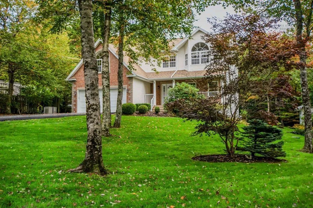 235 Glen Arbour Way, Hammonds Plains Ns B4b 1t5, 5 Bedrooms Bedrooms, ,3 BathroomsBathrooms,Residential,For Sale,Glen Arbour Way,202505495