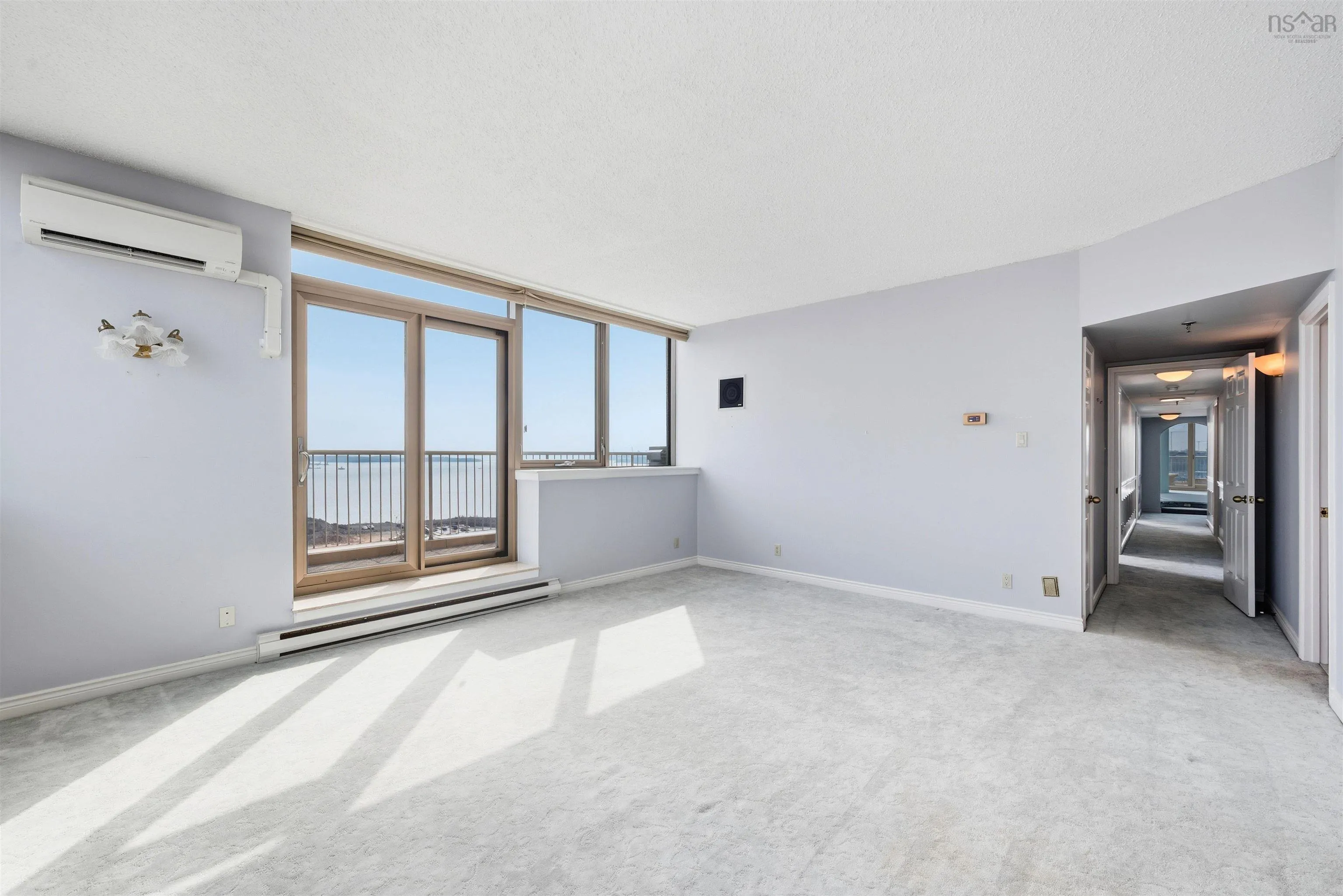 1 Prince Street, Dartmouth, NS B2Y 4L3, 2 Bedrooms Bedrooms, ,2 BathroomsBathrooms,Residential,For Sale,Prince,202525556