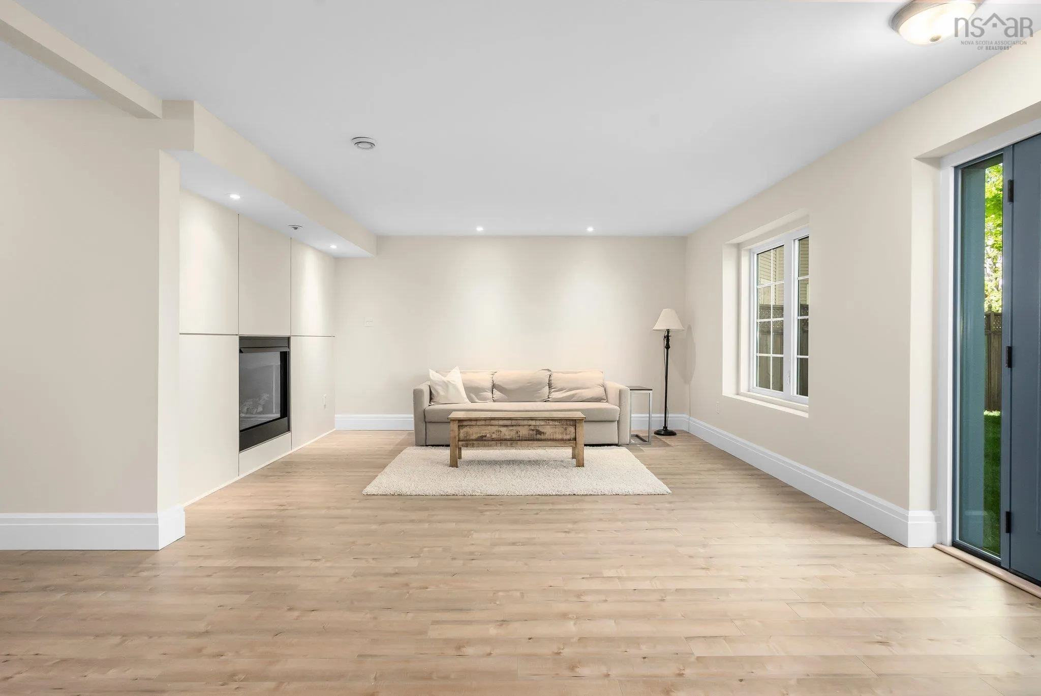 745 Young Avenue, Halifax, NS B3H 2V8, 6 Bedrooms Bedrooms, ,4 BathroomsBathrooms,Residential,For Sale,Young,202512650