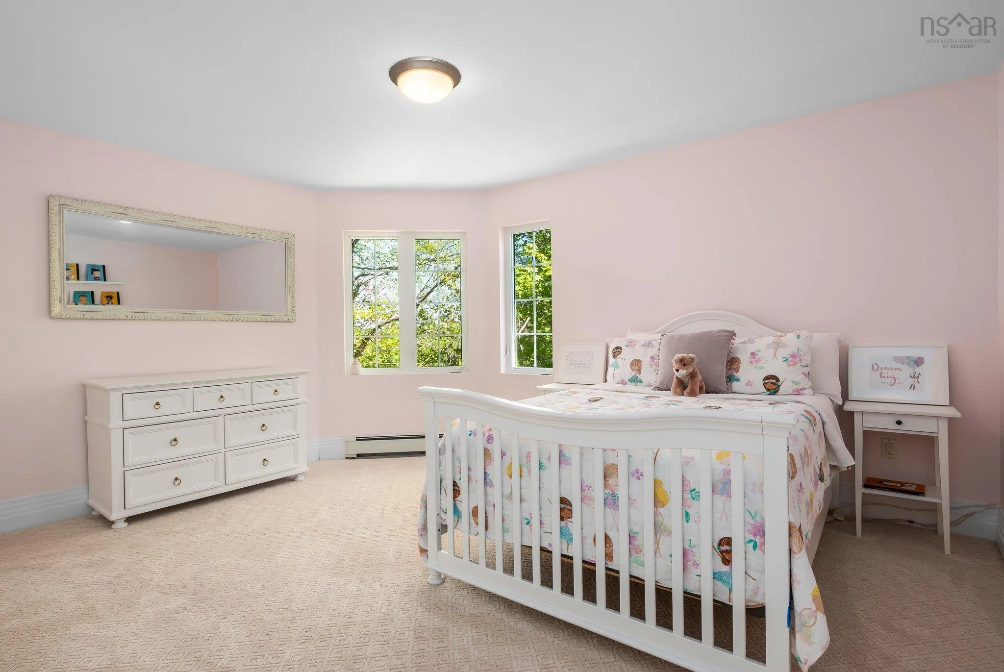 745 Young Avenue, Halifax, NS B3H 2V8, 6 Bedrooms Bedrooms, ,4 BathroomsBathrooms,Residential,For Sale,Young,202512650