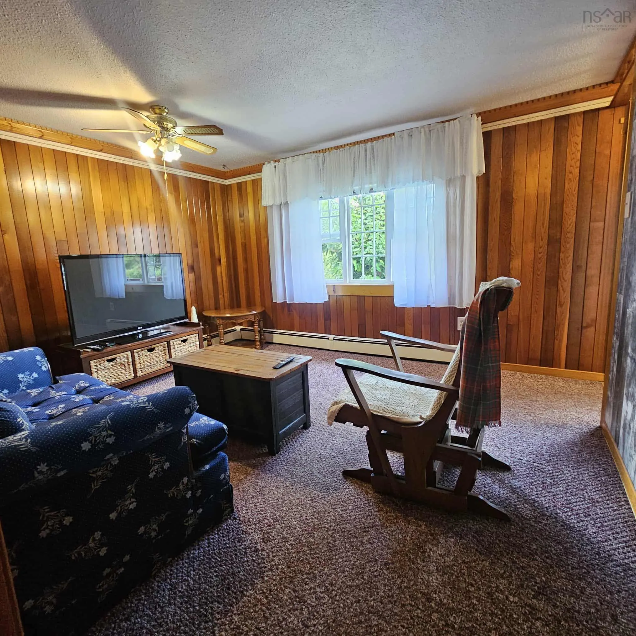 27 Young Street, Sydney, NS B1P 6P1, 2 Bedrooms Bedrooms, ,1 BathroomBathrooms,Residential,For Sale,Young,202521884
