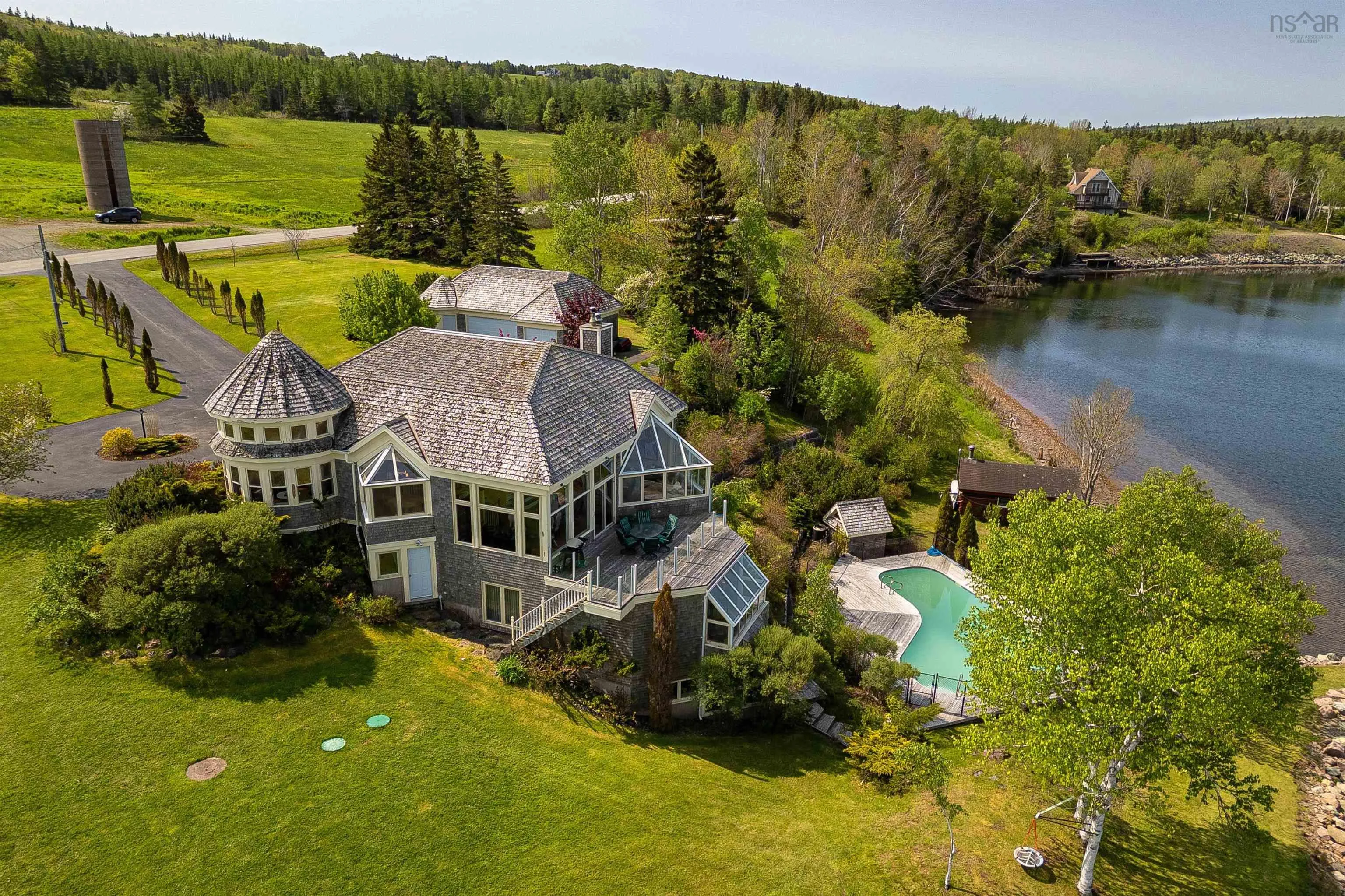2641 West Bay Road, Dundee, NS B0E 3K0, 5 Bedrooms Bedrooms, ,5 BathroomsBathrooms,Residential,For Sale,West Bay,202513872