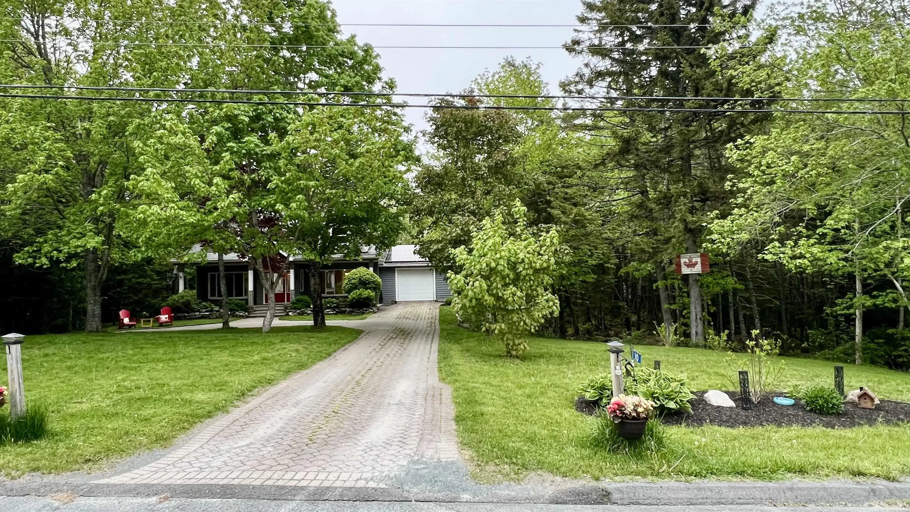 10 Kingsway Road, Hammonds Plains, NS B3Z 1K2, 4 Bedrooms Bedrooms, ,2 BathroomsBathrooms,Residential,For Sale,Kingsway,202522871