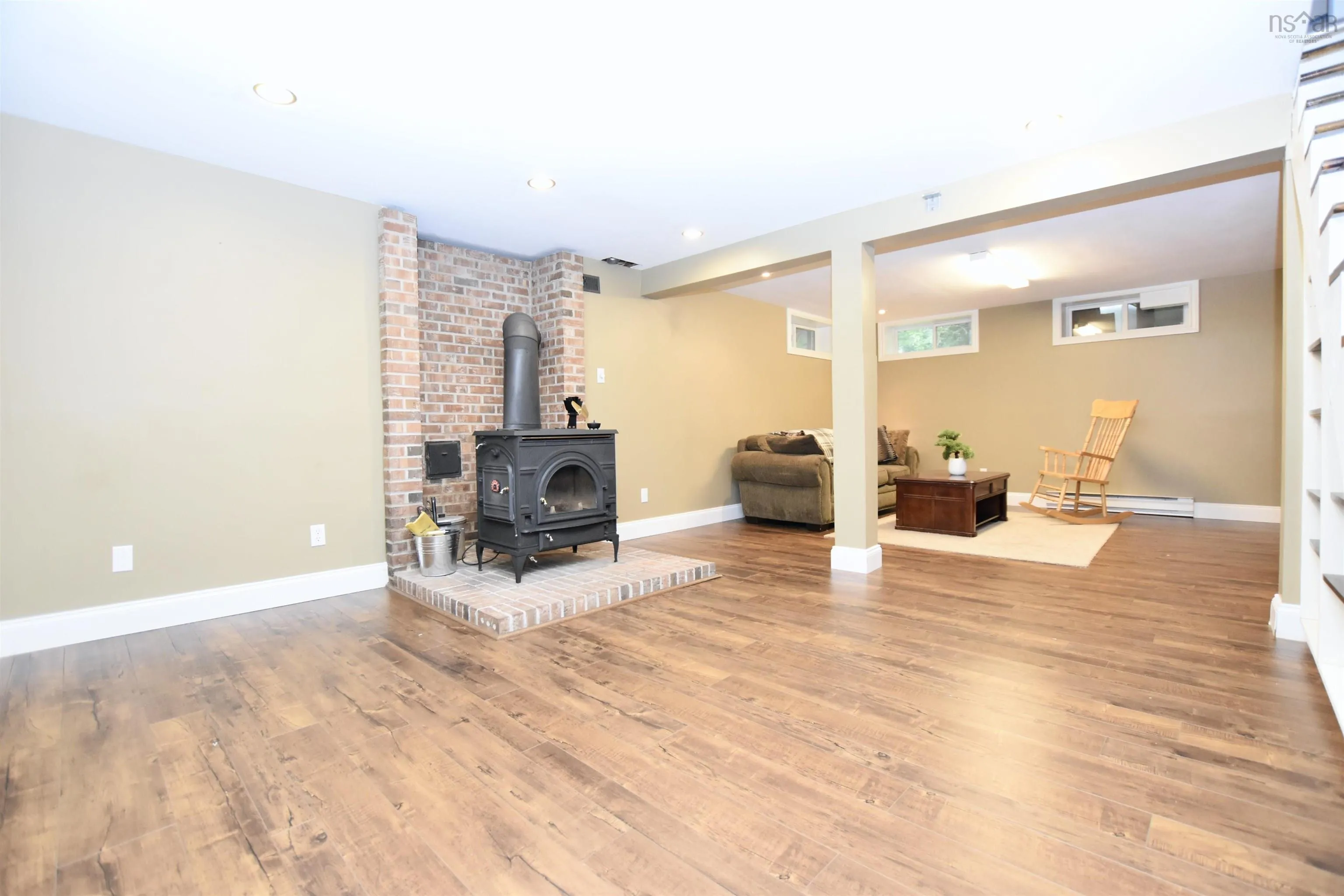 10 Kingsway Road, Hammonds Plains, NS B3Z 1K2, 4 Bedrooms Bedrooms, ,2 BathroomsBathrooms,Residential,For Sale,Kingsway,202522871