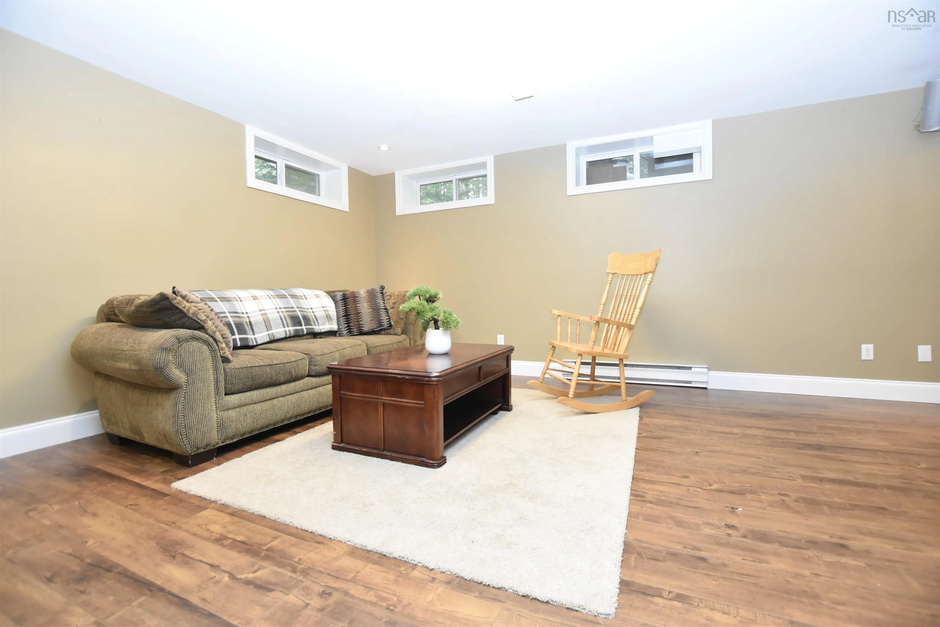 10 Kingsway Road, Hammonds Plains, NS B3Z 1K2, 4 Bedrooms Bedrooms, ,2 BathroomsBathrooms,Residential,For Sale,Kingsway,202522871