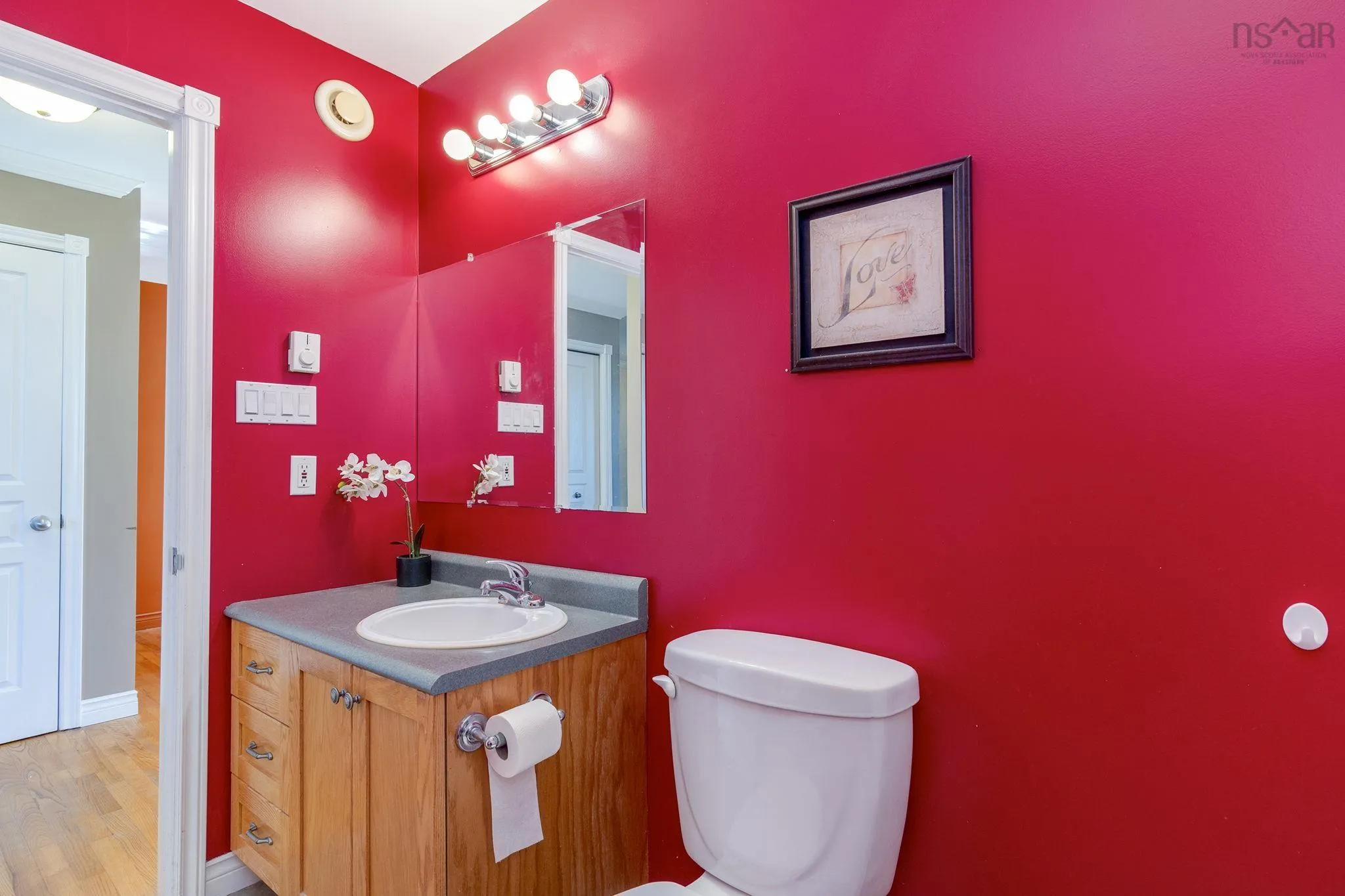93 Brookview Drive, Dartmouth, NS B2V 2V6, 3 Bedrooms Bedrooms, ,2 BathroomsBathrooms,Residential,For Sale,Brookview,202525343