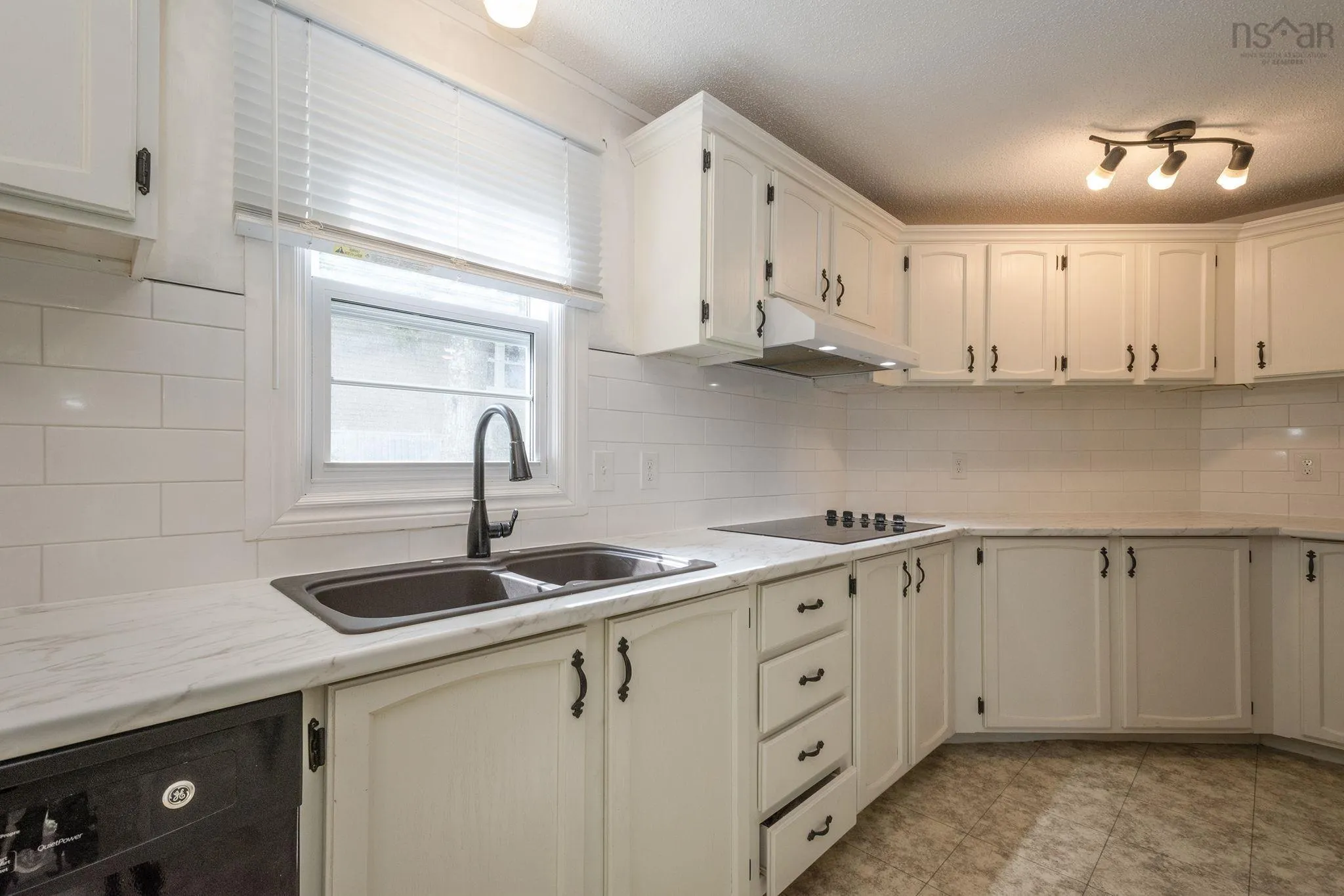 31 Pinecrest Drive, New Minas, NS B4N 4W5, 3 Bedrooms Bedrooms, ,2 BathroomsBathrooms,Residential,For Sale,Pinecrest,202523235