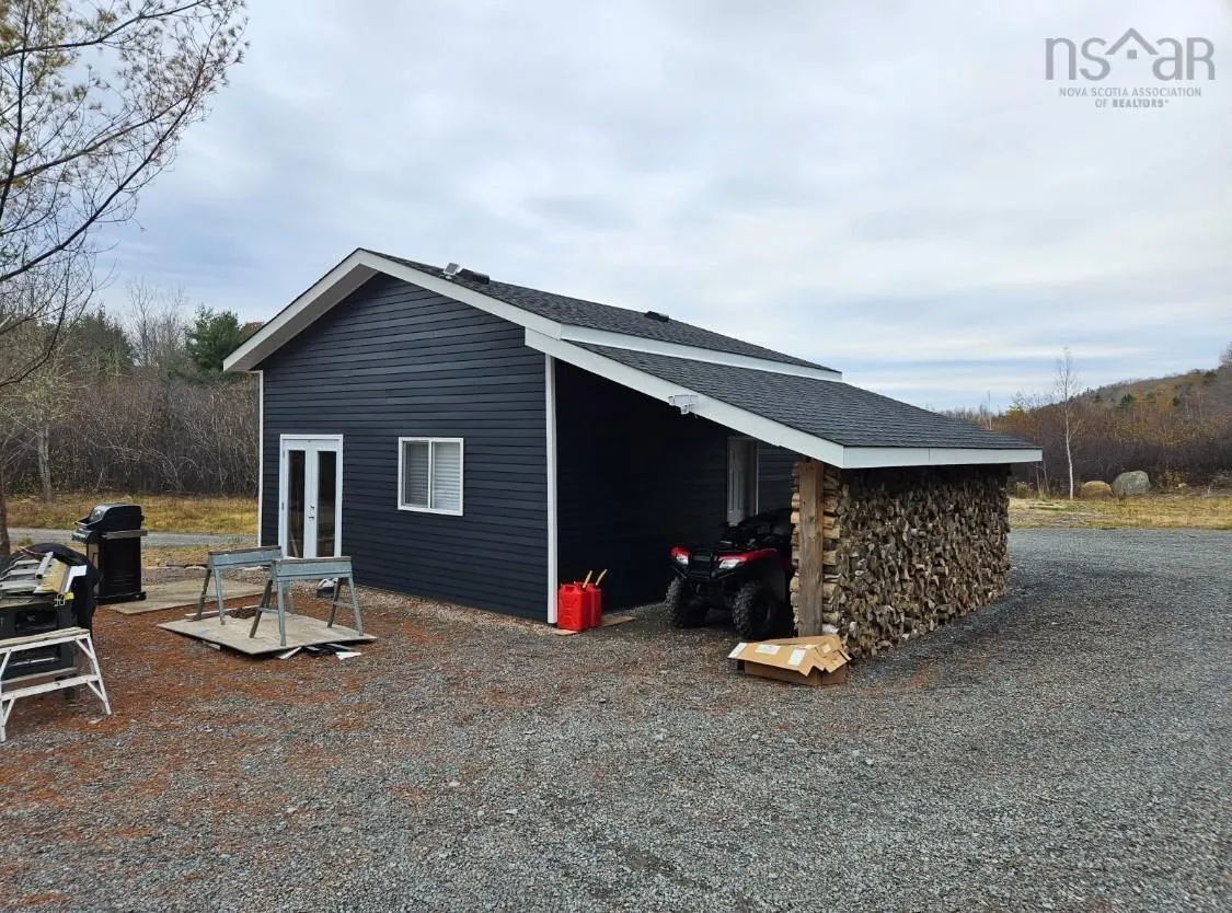 Pid 70151543 Highway 8, Caledonia, NS B0T 1B0, ,Land,For Sale,(Pid 70151543) Highway 8,202525496