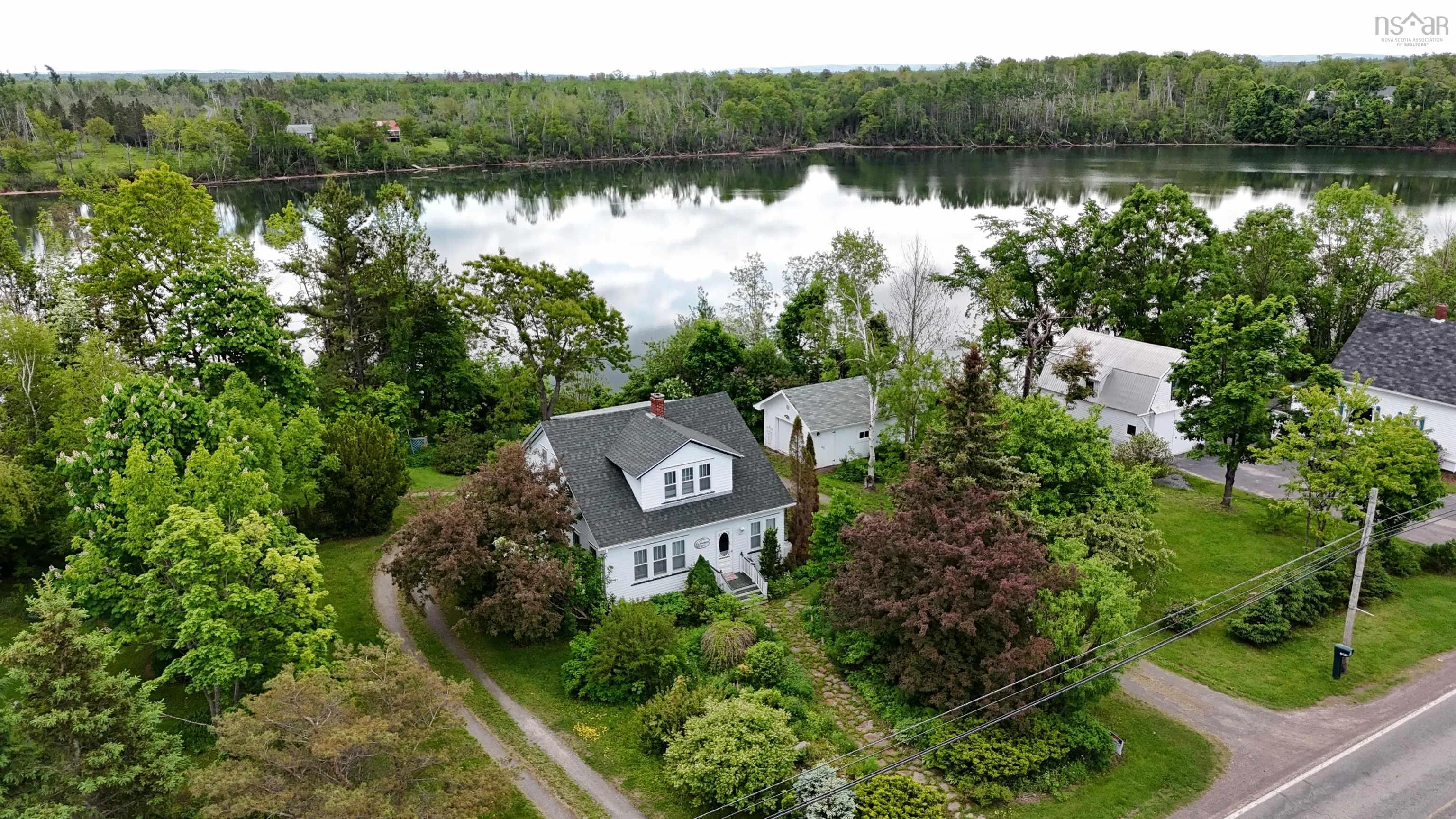 1896 6 Highway, River John NS B0K 1N0, 3 Bedrooms Bedrooms, ,2 BathroomsBathrooms,Residential,For Sale,6,202325311