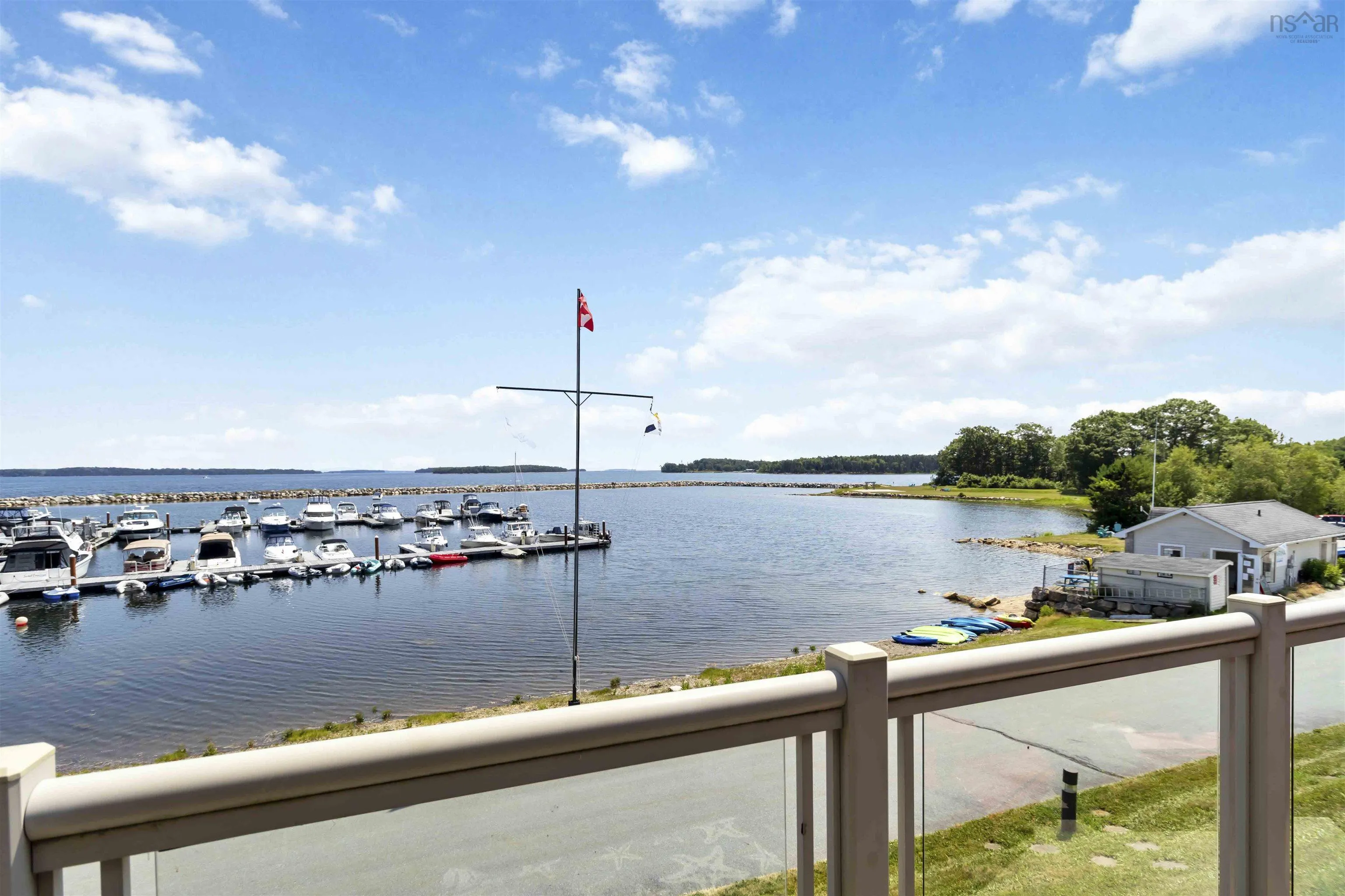 9 Lavista Drive Unit 4, Western Shore, NS B0J 3M0, 2 Bedrooms Bedrooms, ,3 BathroomsBathrooms,Residential,For Sale,Lavista,202517925