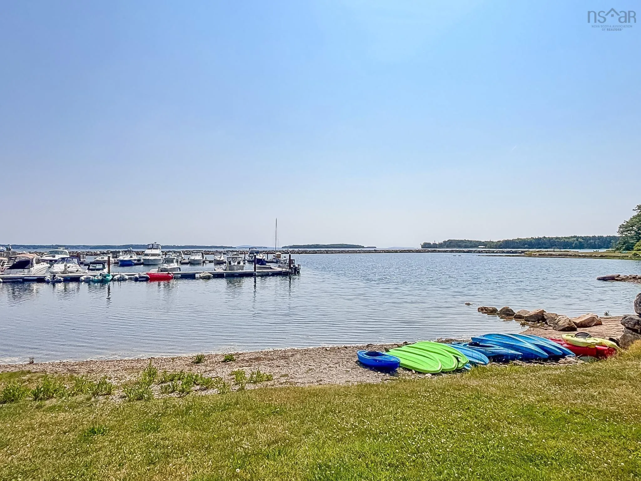 9 Lavista Drive Unit 4, Western Shore, NS B0J 3M0, 2 Bedrooms Bedrooms, ,3 BathroomsBathrooms,Residential,For Sale,Lavista,202517925