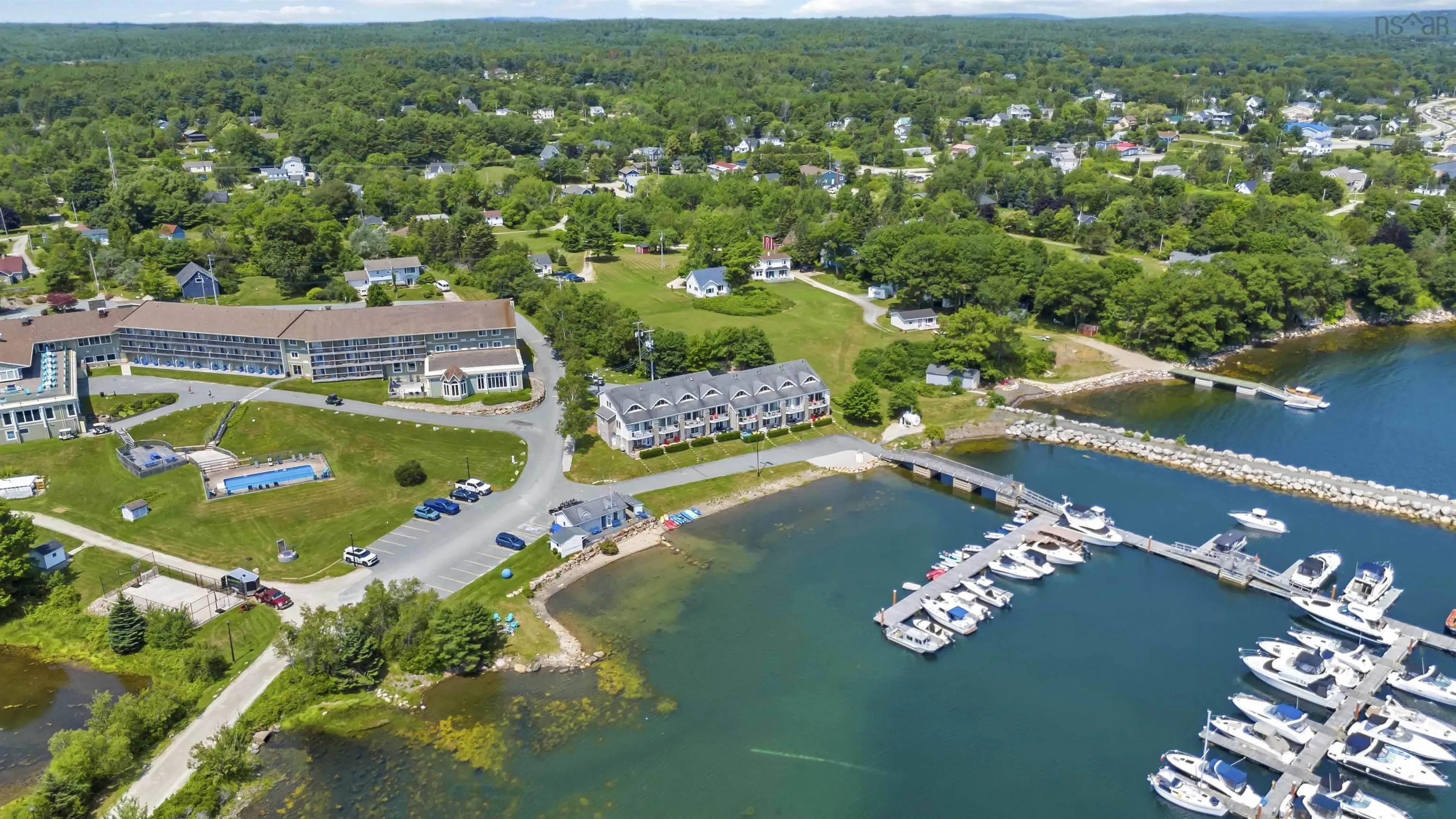 9 Lavista Drive Unit 4, Western Shore, NS B0J 3M0, 2 Bedrooms Bedrooms, ,3 BathroomsBathrooms,Residential,For Sale,Lavista,202517925