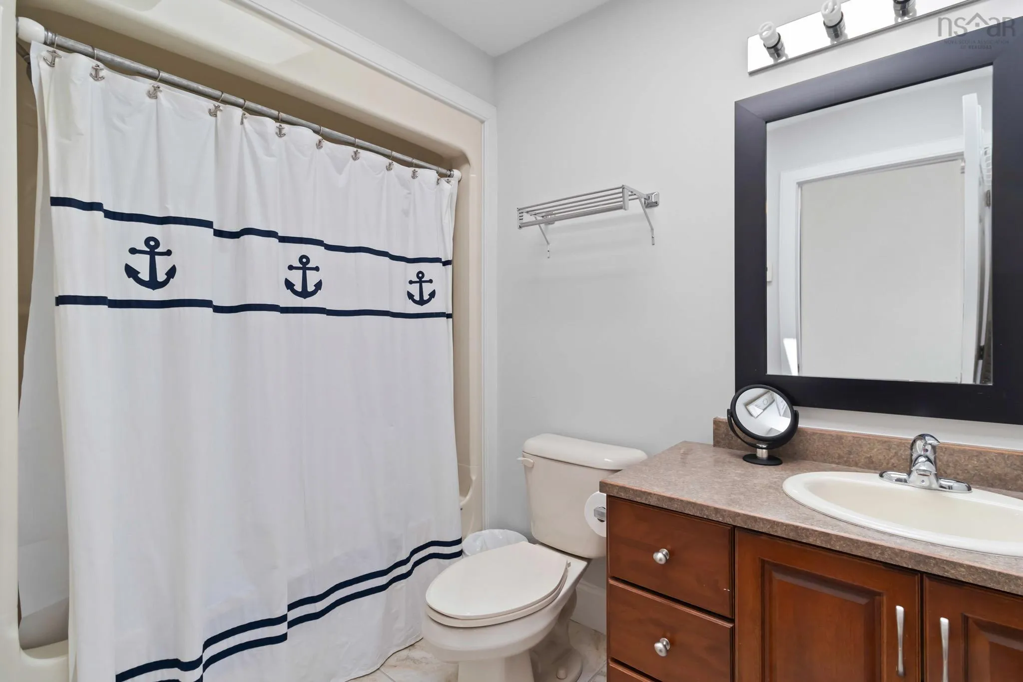 9 Lavista Drive Unit 4, Western Shore, NS B0J 3M0, 2 Bedrooms Bedrooms, ,3 BathroomsBathrooms,Residential,For Sale,Lavista,202517925