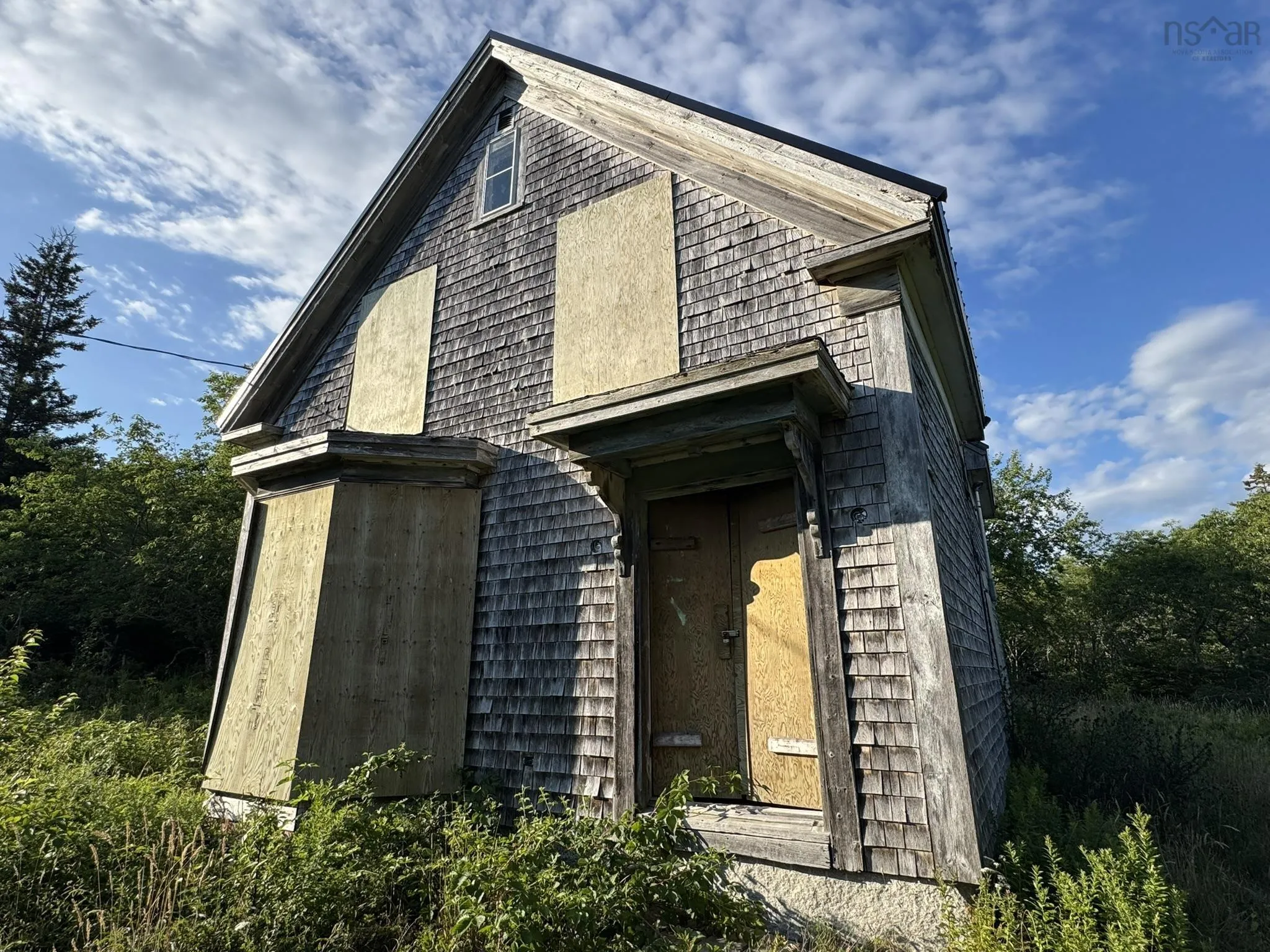 4336 Sandy Point Rd, Jordan Bay, NS B0T 1W0, 2 Bedrooms Bedrooms, ,1 BathroomBathrooms,Residential,For Sale,Sandy Point Rd,202520143