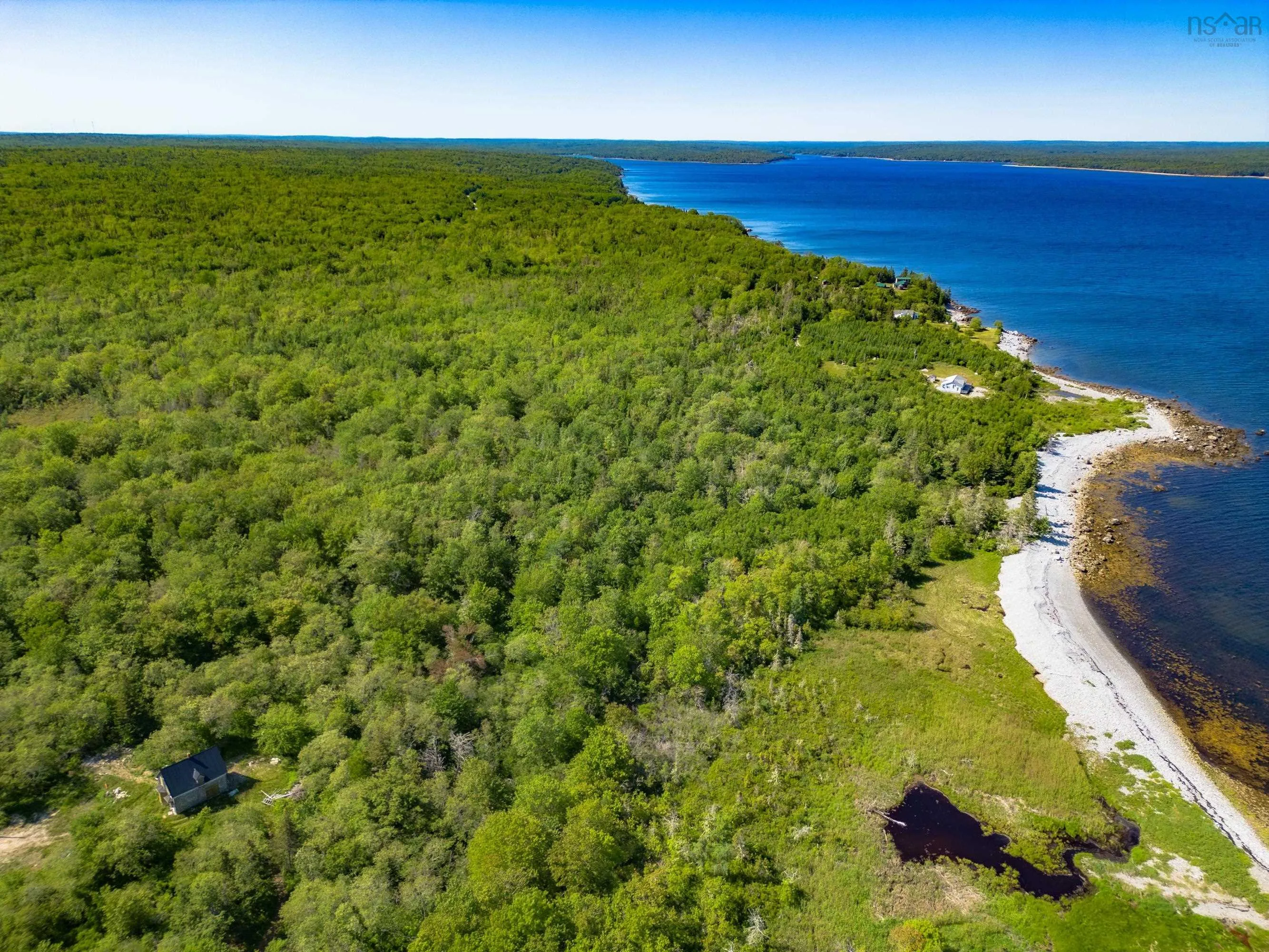 4336 Sandy Point Rd, Jordan Bay, NS B0T 1W0, 2 Bedrooms Bedrooms, ,1 BathroomBathrooms,Residential,For Sale,Sandy Point Rd,202520143