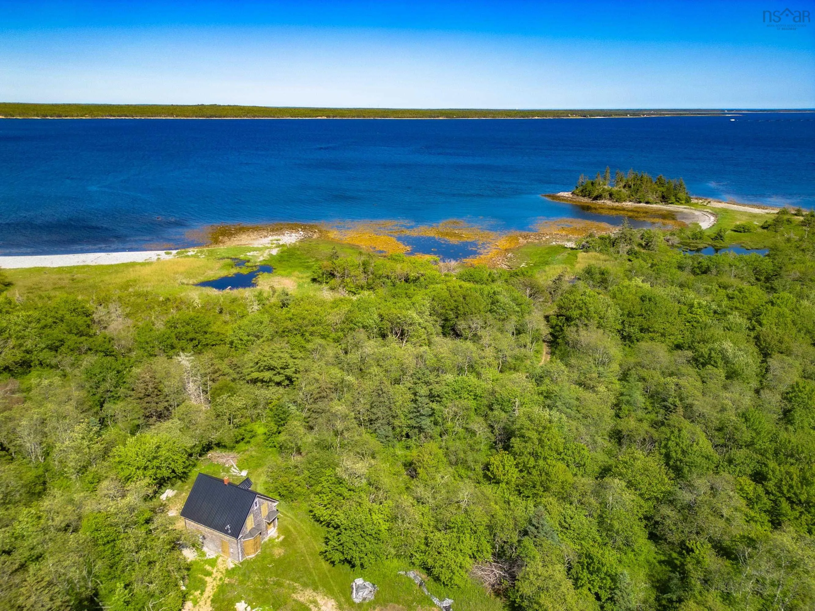 4336 Sandy Point Rd, Jordan Bay, NS B0T 1W0, 2 Bedrooms Bedrooms, ,1 BathroomBathrooms,Residential,For Sale,Sandy Point Rd,202520143