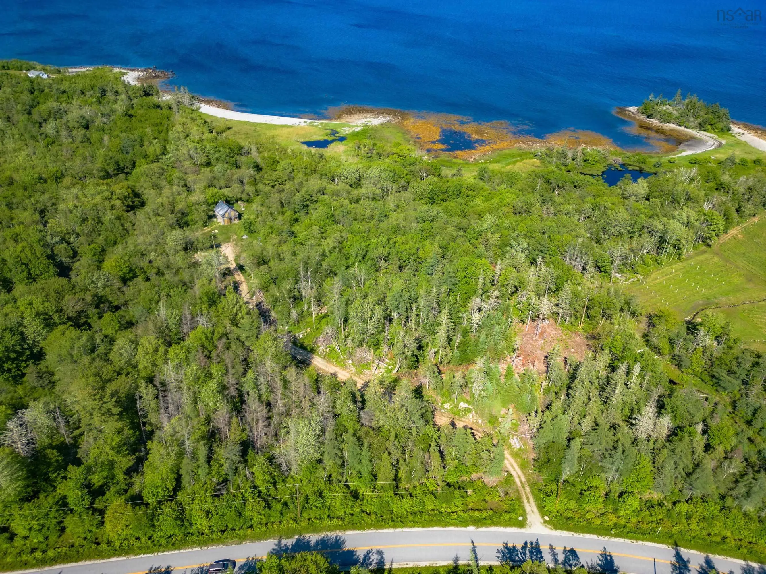 4336 Sandy Point Rd, Jordan Bay, NS B0T 1W0, 2 Bedrooms Bedrooms, ,1 BathroomBathrooms,Residential,For Sale,Sandy Point Rd,202520143
