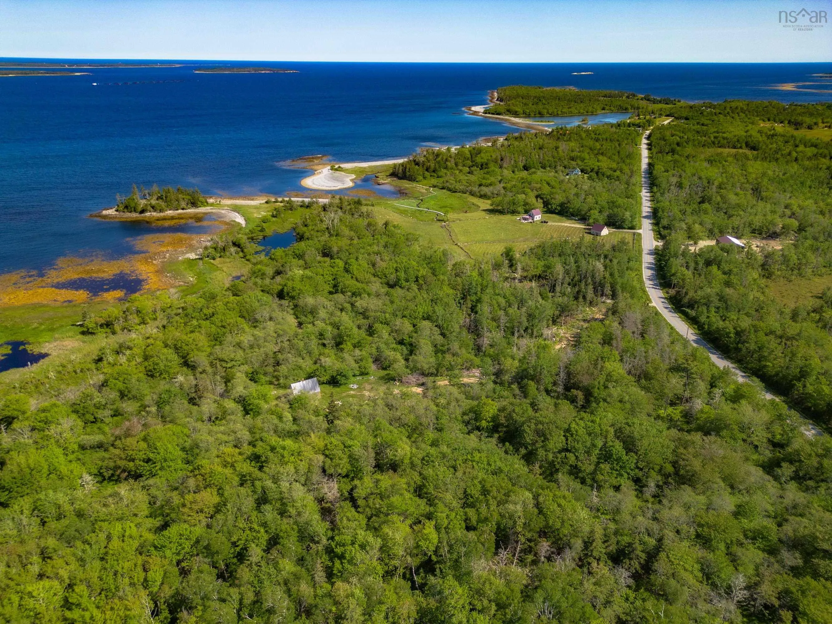 4336 Sandy Point Rd, Jordan Bay, NS B0T 1W0, 2 Bedrooms Bedrooms, ,1 BathroomBathrooms,Residential,For Sale,Sandy Point Rd,202520143