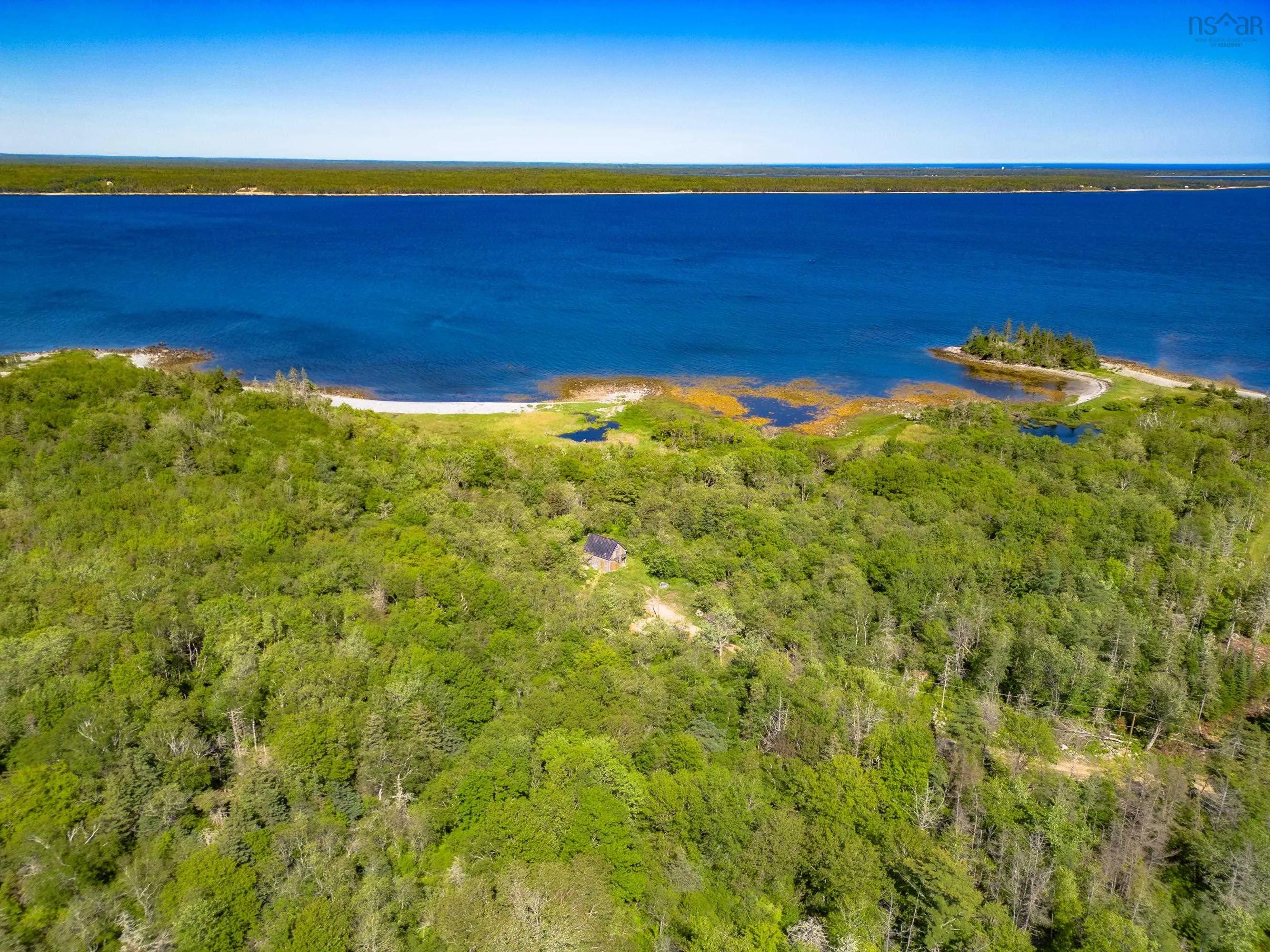 4336 Sandy Point Rd, Jordan Bay, NS B0T 1W0, 2 Bedrooms Bedrooms, ,1 BathroomBathrooms,Residential,For Sale,Sandy Point Rd,202520143