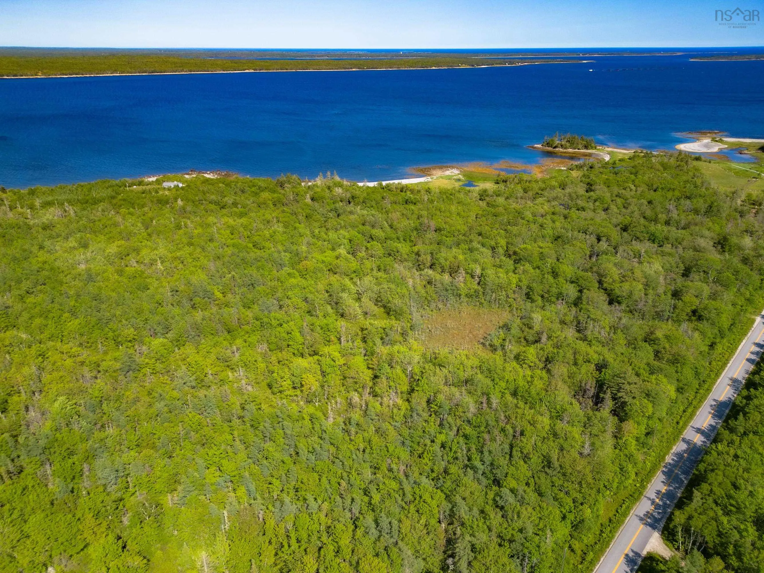 4336 Sandy Point Rd, Jordan Bay, NS B0T 1W0, 2 Bedrooms Bedrooms, ,1 BathroomBathrooms,Residential,For Sale,Sandy Point Rd,202520143