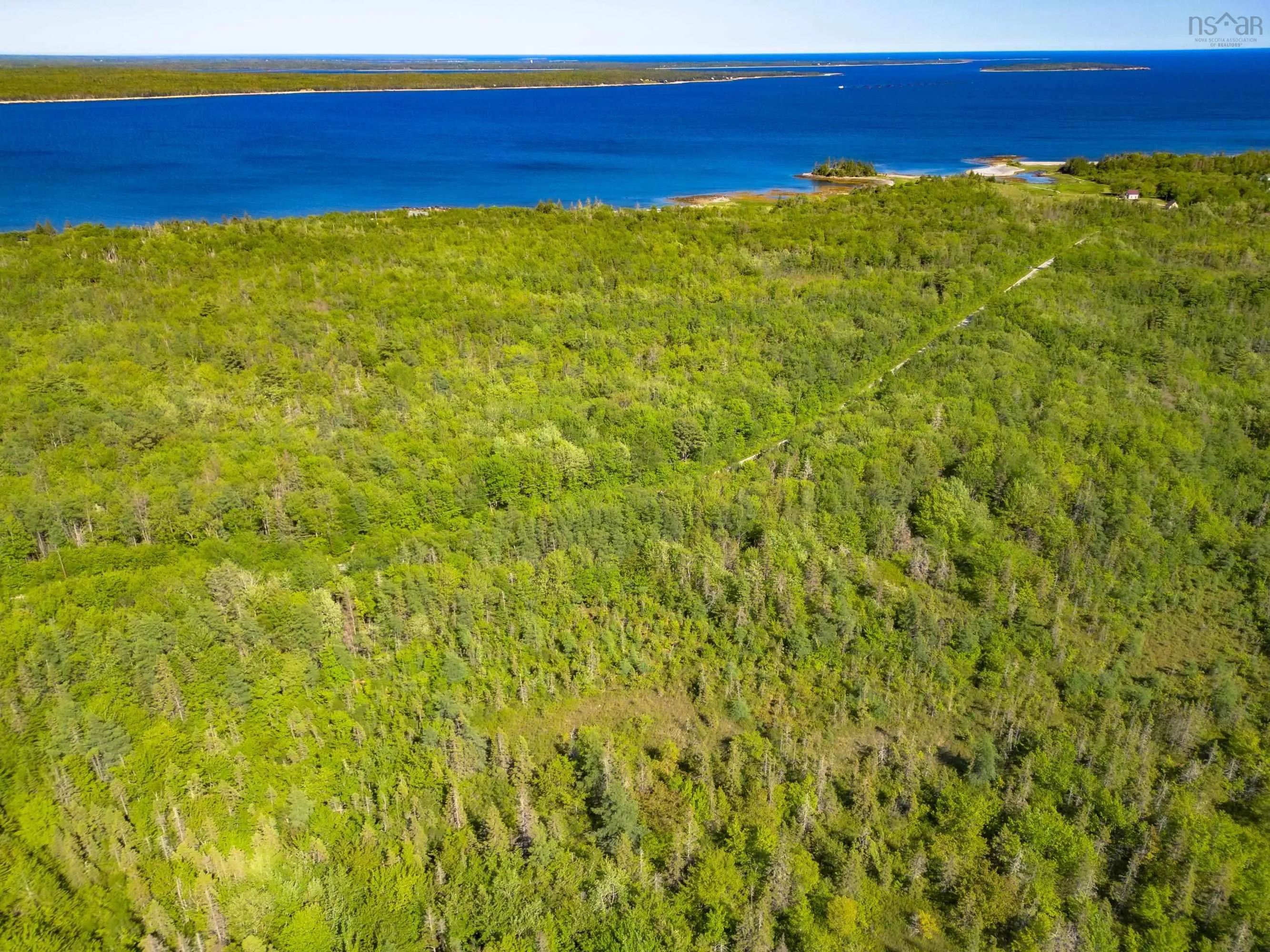 4336 Sandy Point Rd, Jordan Bay, NS B0T 1W0, 2 Bedrooms Bedrooms, ,1 BathroomBathrooms,Residential,For Sale,Sandy Point Rd,202520143