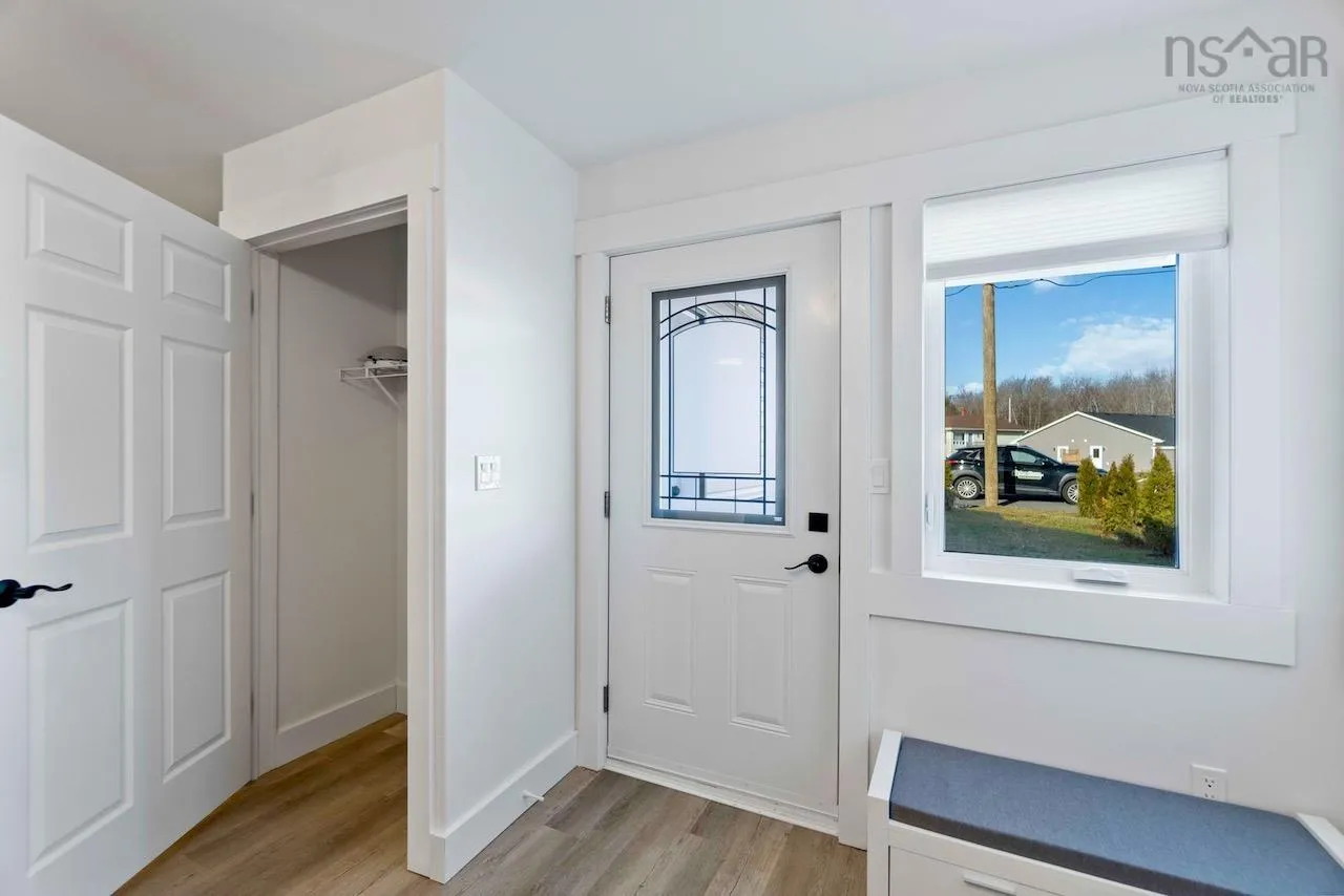 317 Nichols Avenue, North Kentville, NS B4N 3V7, 2 Bedrooms Bedrooms, ,1 BathroomBathrooms,Residential,For Sale,Nichols,202518756