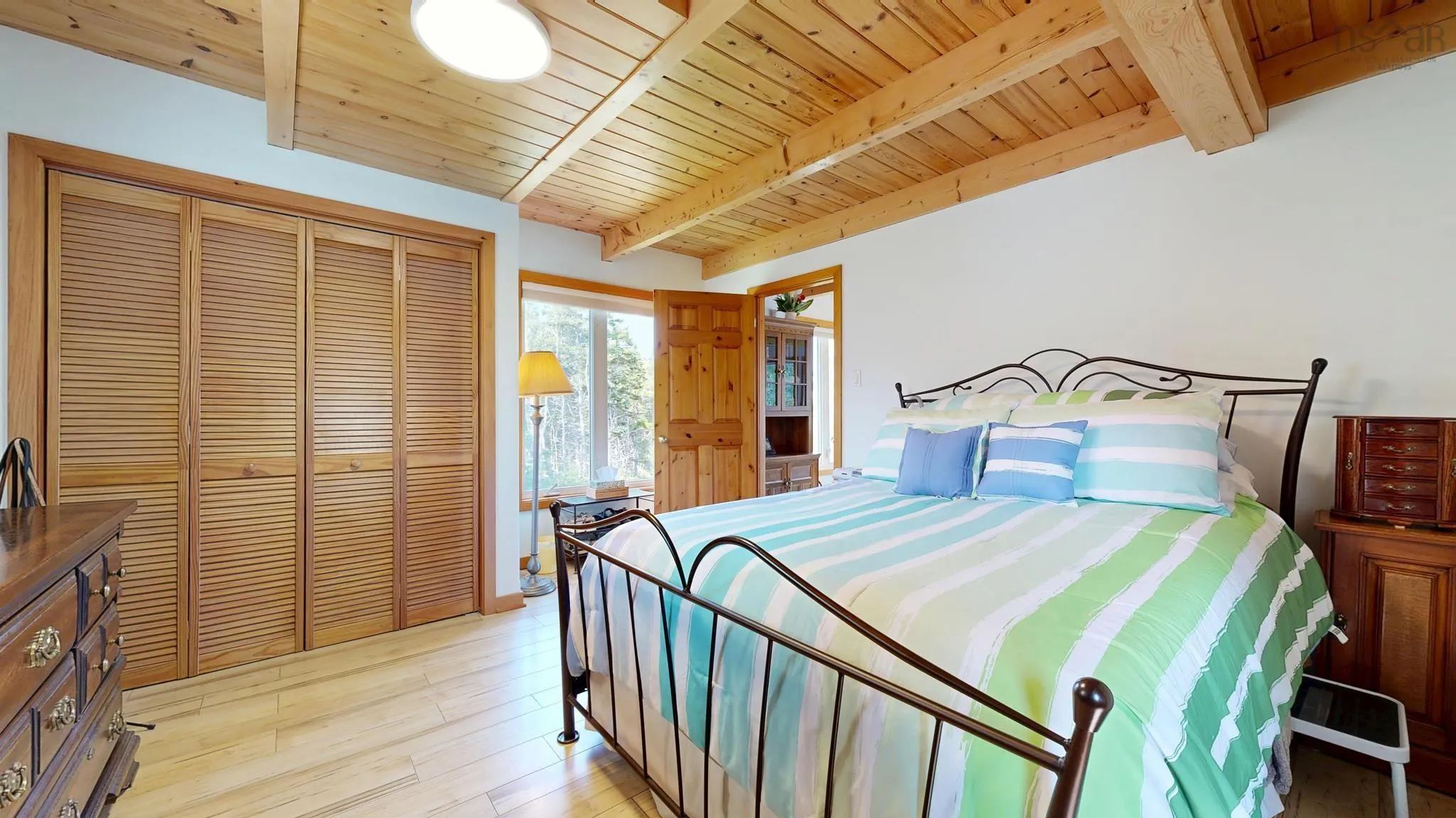 1228 Rr1 Shore Road, Western Head, NS B0T 1K0, 4 Bedrooms Bedrooms, ,3 BathroomsBathrooms,Residential,For Sale,Rr1 Shore,202523250
