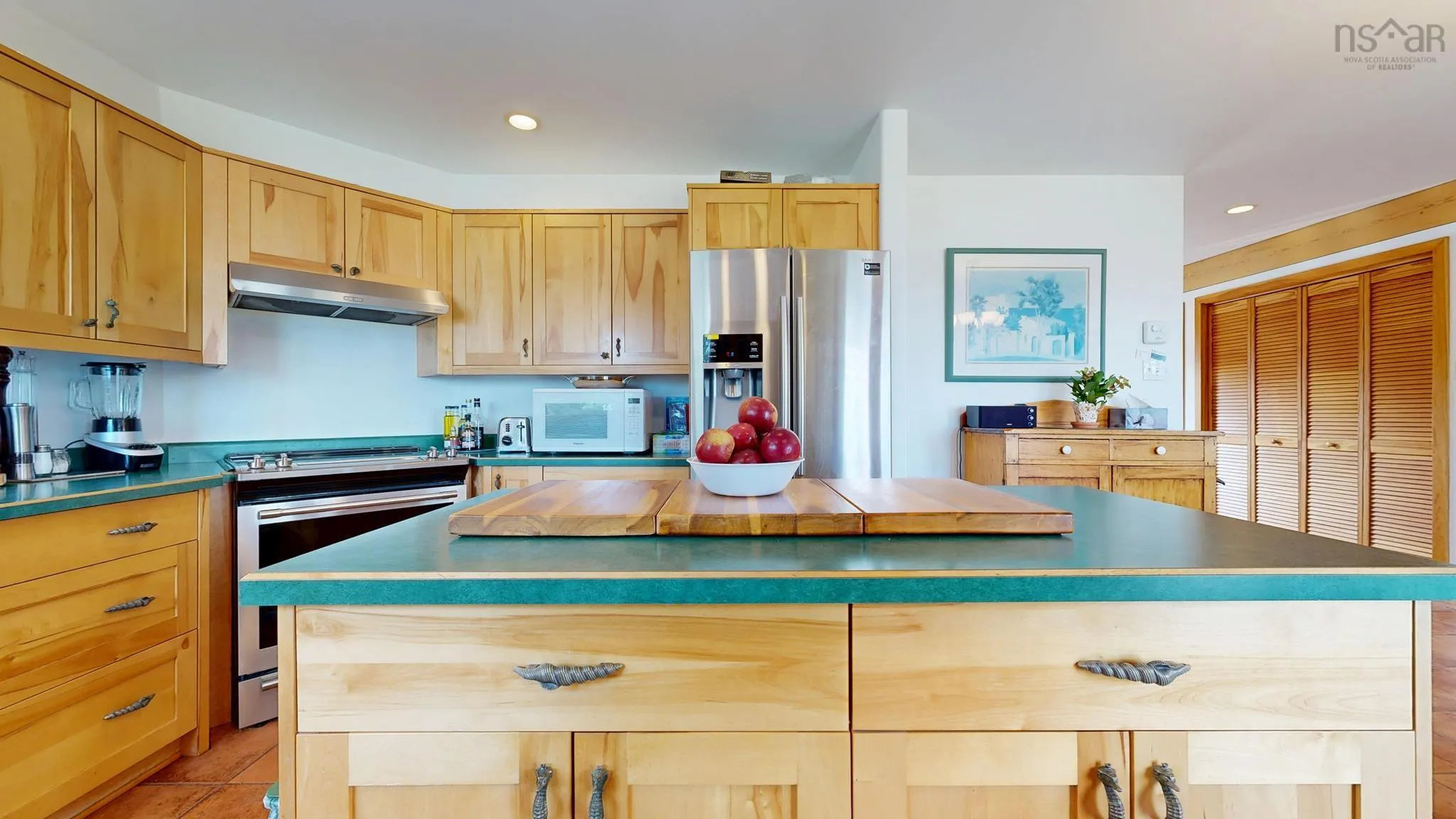 1228 Rr1 Shore Road, Western Head, NS B0T 1K0, 4 Bedrooms Bedrooms, ,3 BathroomsBathrooms,Residential,For Sale,Rr1 Shore,202523250