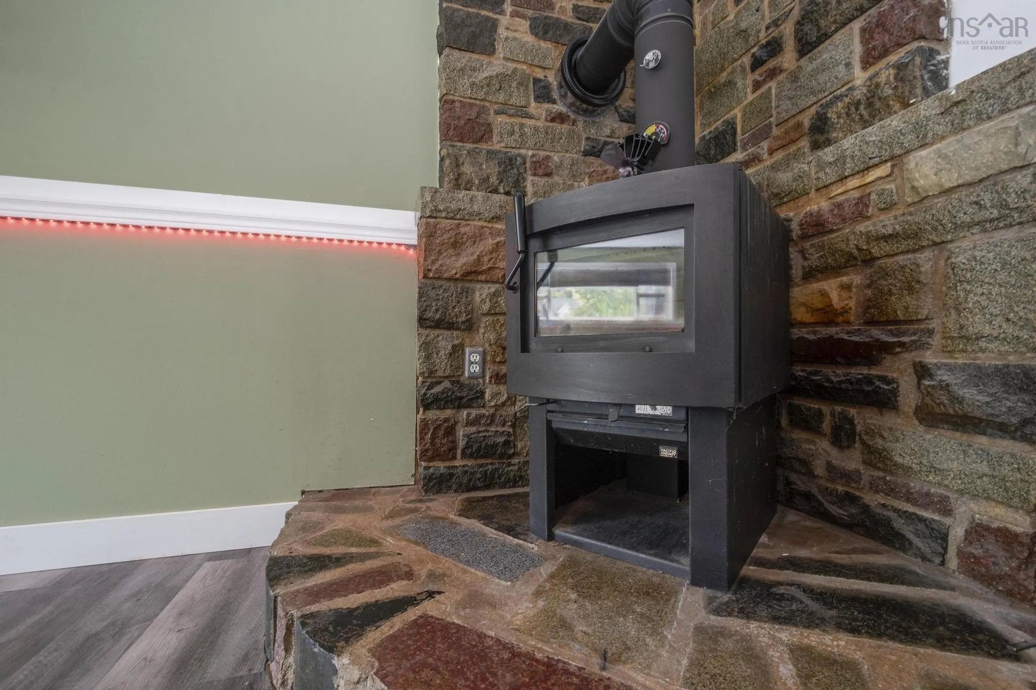 92 Balcom, Nictaux, NS B0S 1P0, 4 Bedrooms Bedrooms, ,2 BathroomsBathrooms,Residential,For Sale,Balcom,202521422