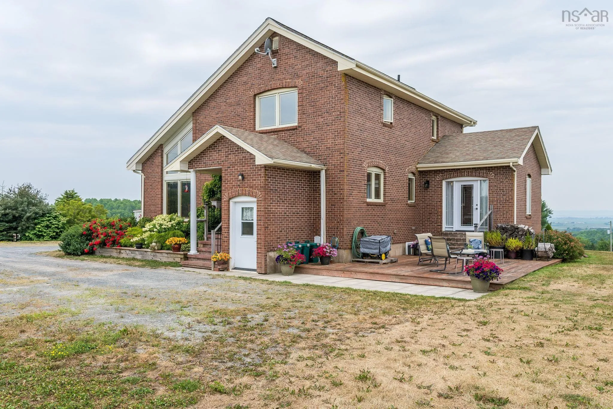 12809 1 Highway, Avonport, NS B0P 1P0, 3 Bedrooms Bedrooms, ,2 BathroomsBathrooms,Residential,For Sale,1,202520075