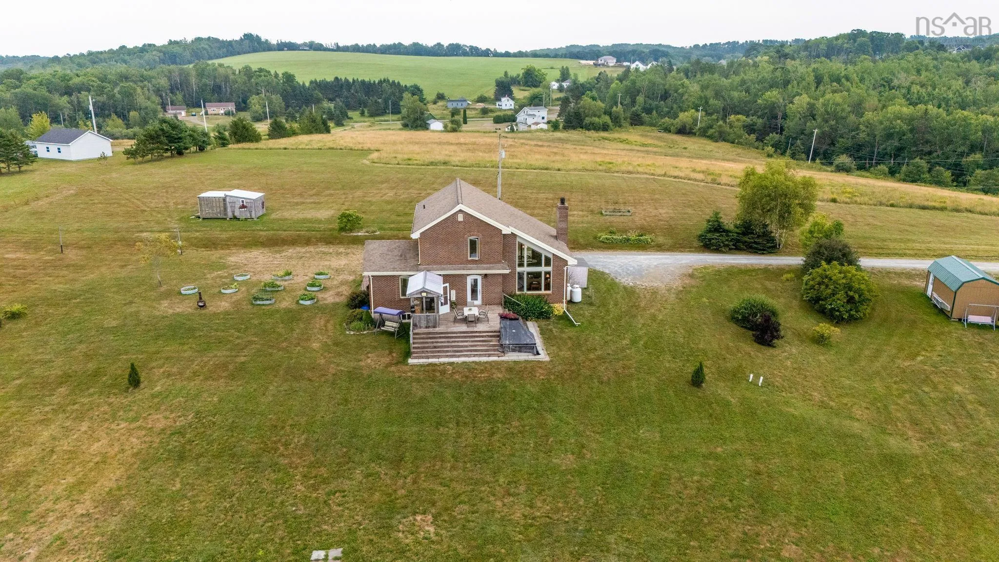 12809 1 Highway, Avonport, NS B0P 1P0, 3 Bedrooms Bedrooms, ,2 BathroomsBathrooms,Residential,For Sale,1,202520075