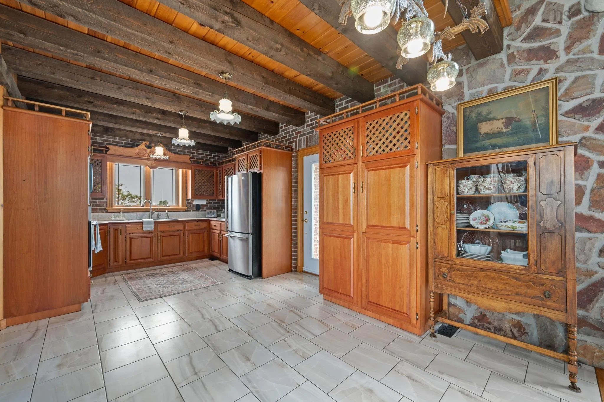 12809 1 Highway, Avonport, NS B0P 1P0, 3 Bedrooms Bedrooms, ,2 BathroomsBathrooms,Residential,For Sale,1,202520075