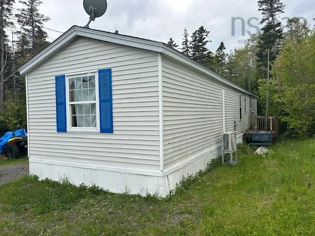 12 Burt Avenue, Louisdale, NS B0E 1V0, 2 Bedrooms Bedrooms, ,1 BathroomBathrooms,Residential,For Sale,Burt,202513378