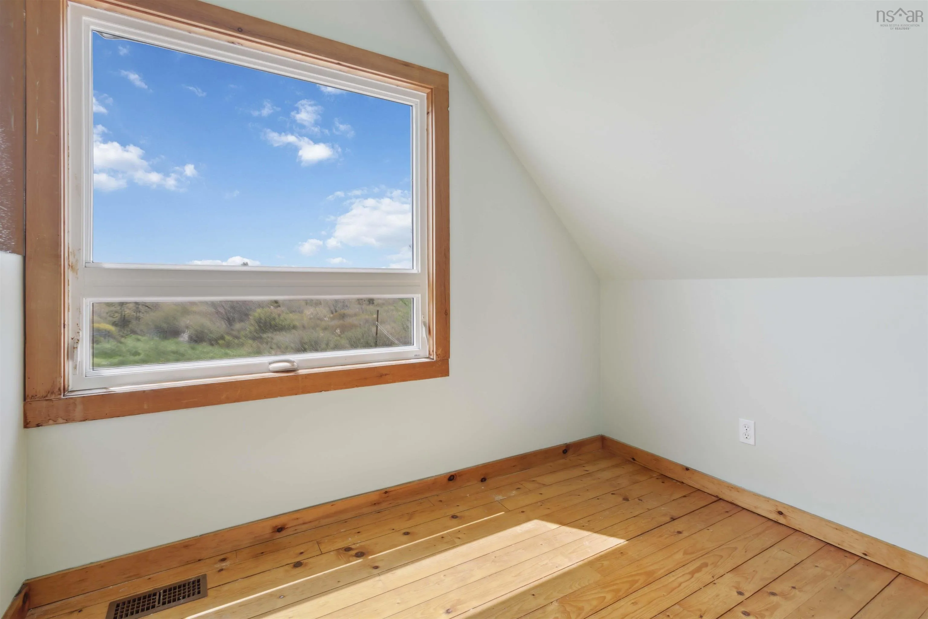 21 West Berlin Wharf Road, West Berlin, NS B0J 2H0, 3 Bedrooms Bedrooms, ,2 BathroomsBathrooms,Residential,For Sale,West Berlin Wharf,202513092