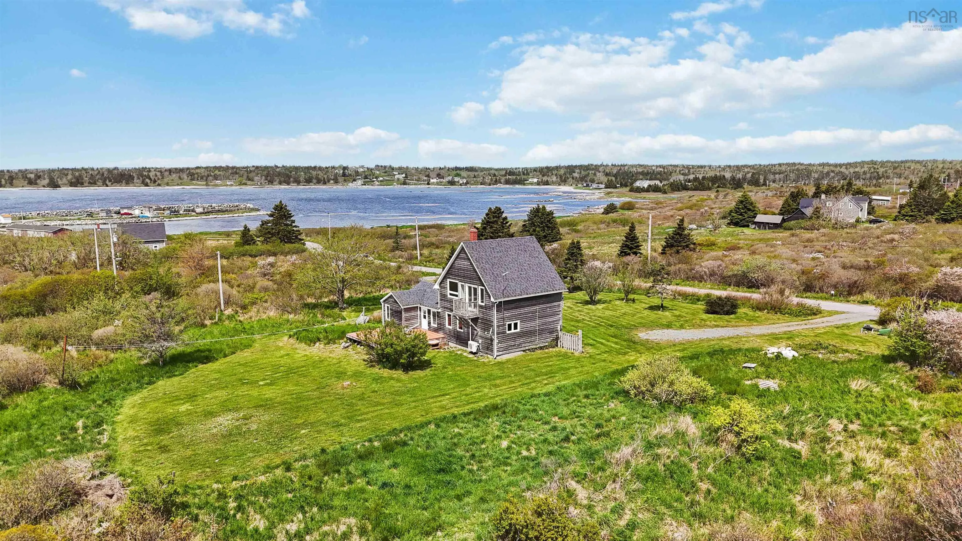 21 West Berlin Wharf Road, West Berlin, NS B0J 2H0, 3 Bedrooms Bedrooms, ,2 BathroomsBathrooms,Residential,For Sale,West Berlin Wharf,202513092